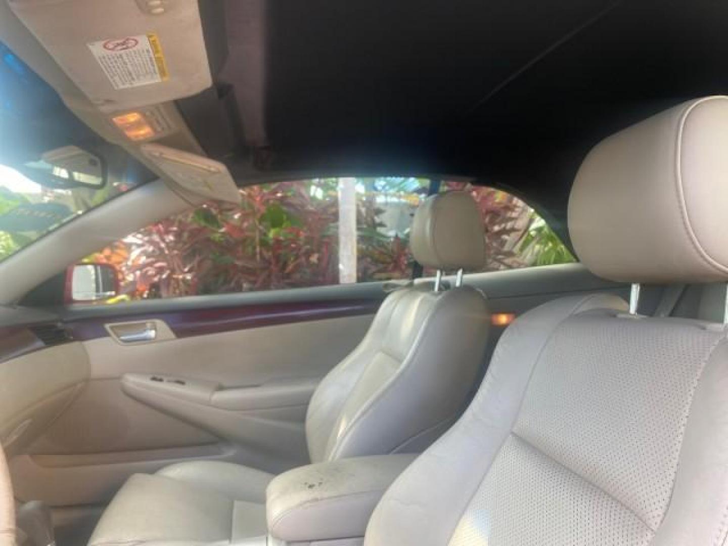 2005 Absolutely Red /Ivory Toyota Camry Solara SLE LOW MILES 63,889 (4T1FA38P85U) with an 3.3L DOHC SEFI VVT-i 24-Valve V6 Engine engine, Automatic transmission, located at 4701 North Dixie Hwy, Pompano Beach, FL, 33064, (954) 422-2889, 26.240938, -80.123474 - OUR WEBPAGE FLORIDACARS1.COM HAS OVER 100 PHOTOS AND FREE CARFAX LINK 2005 TOYOTA CAMRY SOLARA SLE V6 LOADED TOP OF THE LINE VIN: 4T1FA38P85U063157 4 T 1 F A 3 8 P 8 5 U 0 6 3 1 5 7 CONVERTIBLE 3.3L V6 F DOHC 24V GASOLINE FRONT WHEEL DRIVE Features ABS Brakes Air Conditioning Alloy Wheels AM/FM Ster - Photo#65