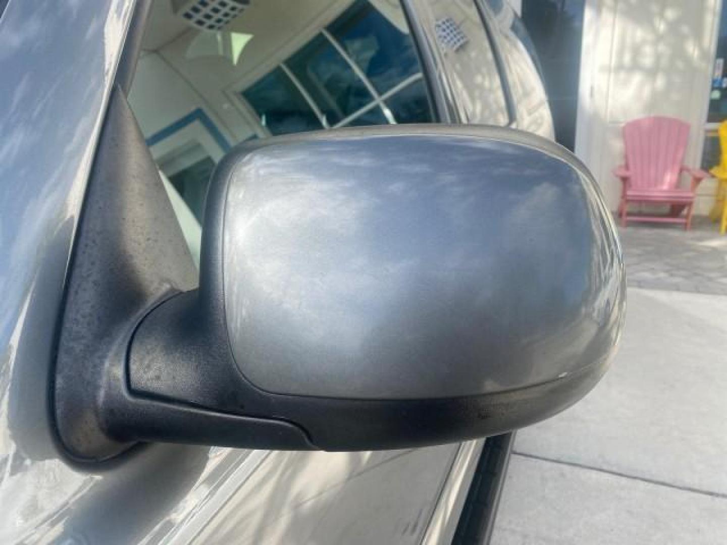 2002 Medium Charcoal Gray Metalli /Graphite/Medium Gray Chevrolet Suburban LT LOW MILES 60,399 1 OWNER (3GNEC16T32G) with an 5.3L Vortec 1000 SFI V8 Engine engine, Automatic transmission, located at 4701 North Dixie Hwy, Pompano Beach, FL, 33064, (954) 422-2889, 26.240938, -80.123474 - OUR WEBPAGE FLORIDACARS1.COM HAS OVER 100 PHOTOS AND FREE CARFAX LINK 2002 CHEVROLET SUBURBAN 1500 LT AUTORIDE VIN: 3GNEC16T32G235731 3 G N E C 1 6 T 3 2 G 2 3 5 7 3 1 4 DOOR WAGON/SPORT UTILITY 5.3L V8 F OHV GASOLINE REAR WHEEL DRIVE TOW PKG Features ABS Brakes Air Conditioning Alloy Wheels AM/FM S - Photo#40