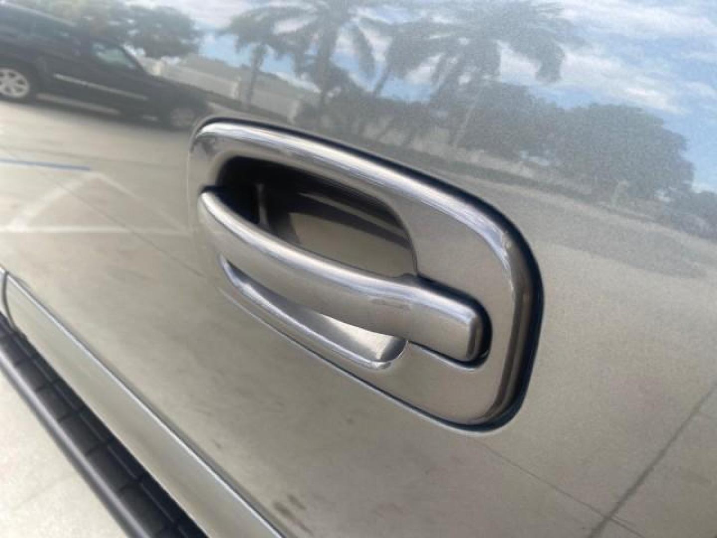 2002 Medium Charcoal Gray Metalli /Graphite/Medium Gray Chevrolet Suburban LT LOW MILES 60,399 1 OWNER (3GNEC16T32G) with an 5.3L Vortec 1000 SFI V8 Engine engine, Automatic transmission, located at 4701 North Dixie Hwy, Pompano Beach, FL, 33064, (954) 422-2889, 26.240938, -80.123474 - OUR WEBPAGE FLORIDACARS1.COM HAS OVER 100 PHOTOS AND FREE CARFAX LINK 2002 CHEVROLET SUBURBAN 1500 LT AUTORIDE VIN: 3GNEC16T32G235731 3 G N E C 1 6 T 3 2 G 2 3 5 7 3 1 4 DOOR WAGON/SPORT UTILITY 5.3L V8 F OHV GASOLINE REAR WHEEL DRIVE TOW PKG Features ABS Brakes Air Conditioning Alloy Wheels AM/FM S - Photo#72