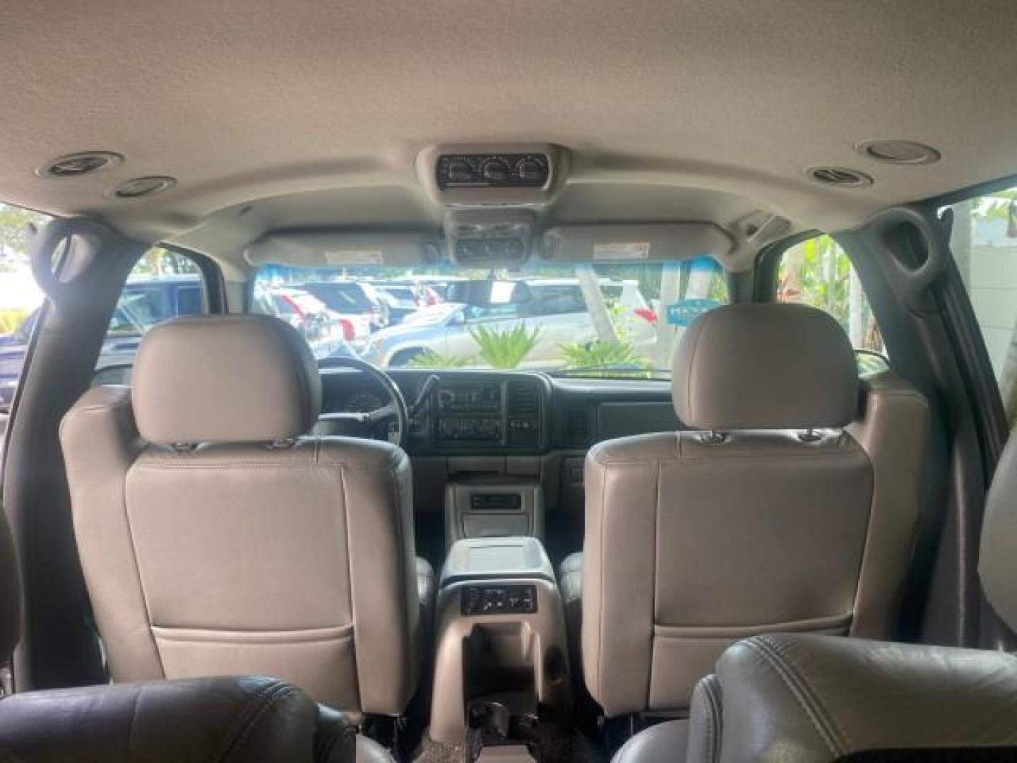 2002 Medium Charcoal Gray Metalli /Graphite/Medium Gray Chevrolet Suburban LT LOW MILES 60,399 1 OWNER (3GNEC16T32G) with an 5.3L Vortec 1000 SFI V8 Engine engine, Automatic transmission, located at 4701 North Dixie Hwy, Pompano Beach, FL, 33064, (954) 422-2889, 26.240938, -80.123474 - OUR WEBPAGE FLORIDACARS1.COM HAS OVER 100 PHOTOS AND FREE CARFAX LINK 2002 CHEVROLET SUBURBAN 1500 LT AUTORIDE VIN: 3GNEC16T32G235731 3 G N E C 1 6 T 3 2 G 2 3 5 7 3 1 4 DOOR WAGON/SPORT UTILITY 5.3L V8 F OHV GASOLINE REAR WHEEL DRIVE TOW PKG Features ABS Brakes Air Conditioning Alloy Wheels AM/FM S - Photo#89