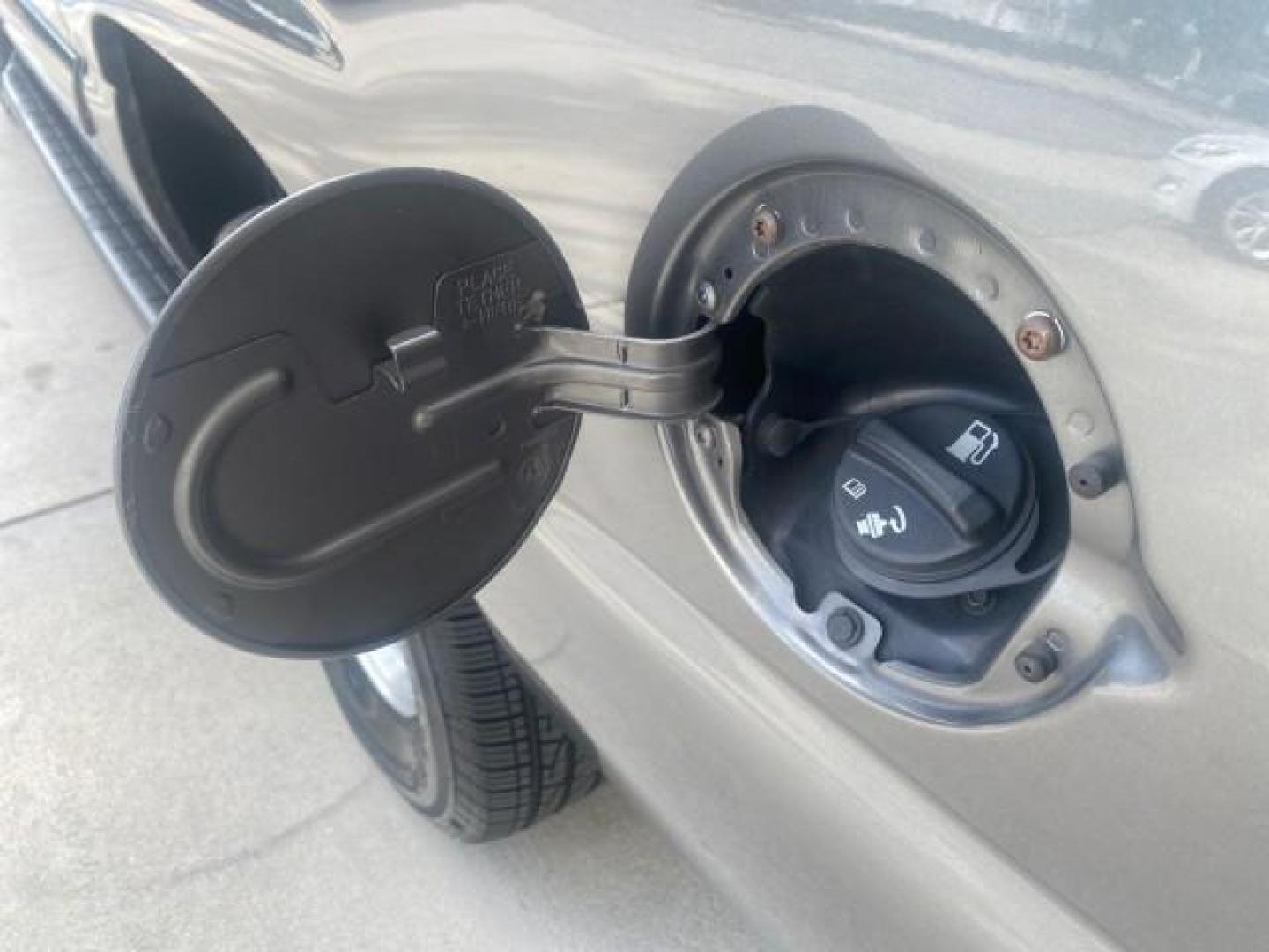 2002 Medium Charcoal Gray Metalli /Graphite/Medium Gray Chevrolet Suburban LT LOW MILES 60,399 1 OWNER (3GNEC16T32G) with an 5.3L Vortec 1000 SFI V8 Engine engine, Automatic transmission, located at 4701 North Dixie Hwy, Pompano Beach, FL, 33064, (954) 422-2889, 26.240938, -80.123474 - OUR WEBPAGE FLORIDACARS1.COM HAS OVER 100 PHOTOS AND FREE CARFAX LINK 2002 CHEVROLET SUBURBAN 1500 LT AUTORIDE VIN: 3GNEC16T32G235731 3 G N E C 1 6 T 3 2 G 2 3 5 7 3 1 4 DOOR WAGON/SPORT UTILITY 5.3L V8 F OHV GASOLINE REAR WHEEL DRIVE TOW PKG Features ABS Brakes Air Conditioning Alloy Wheels AM/FM S - Photo#96