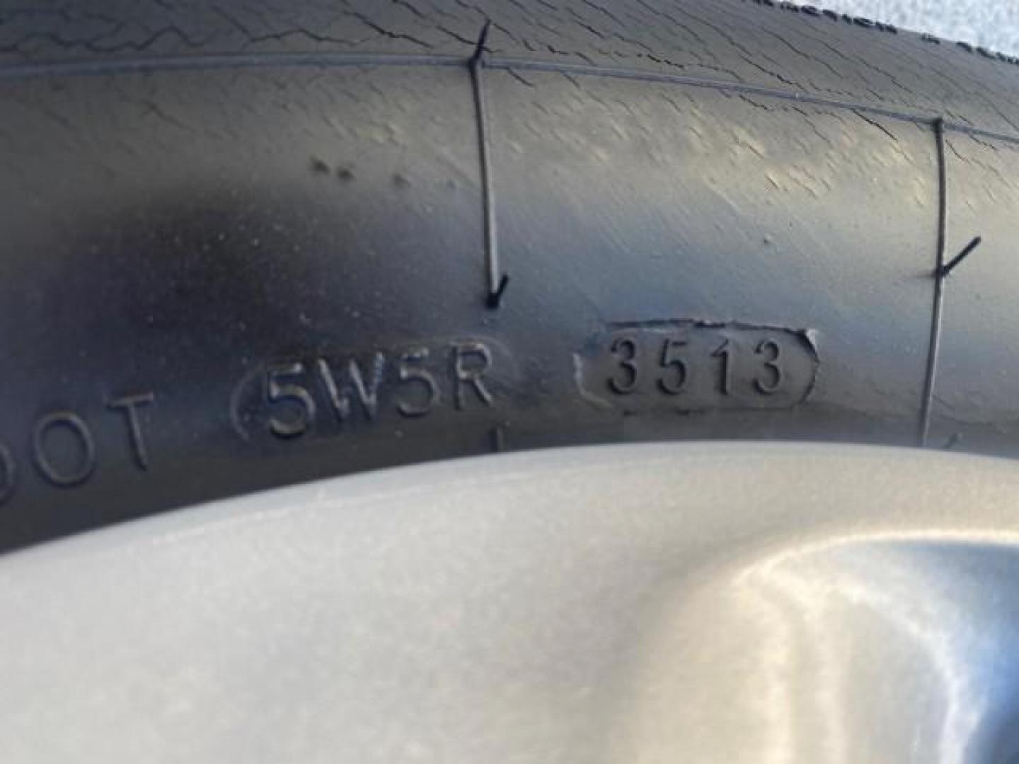 2000 Black Sand Pearl /Oak Toyota Tacoma LOW MILES 74,047 1 OWNER (4TAVL52N2YZ) with an 2.4L DOHC EFI 16-Valve I4 Engine engine, Automatic transmission, located at 4701 North Dixie Hwy, Pompano Beach, FL, 33064, (954) 422-2889, 26.240938, -80.123474 - OUR WEBPAGE FLORIDACARS1.COM HAS OVER 100 PHOTOS AND FREE CARFAX LINK 2000 TOYOTA TACOMA SR5 VIN: 4TAVL52N2YZ618796 4 T A V L 5 2 N 2 Y Z 6 1 8 7 9 6 CLUB CAB PICKUP 2.4L I4 F DOHC GASOLINE 29 MPG REAR WHEEL DRIVE Features Air Conditioning AM/FM Stereo Automatic Transmission Bed Liner Cassette Playe - Photo#27