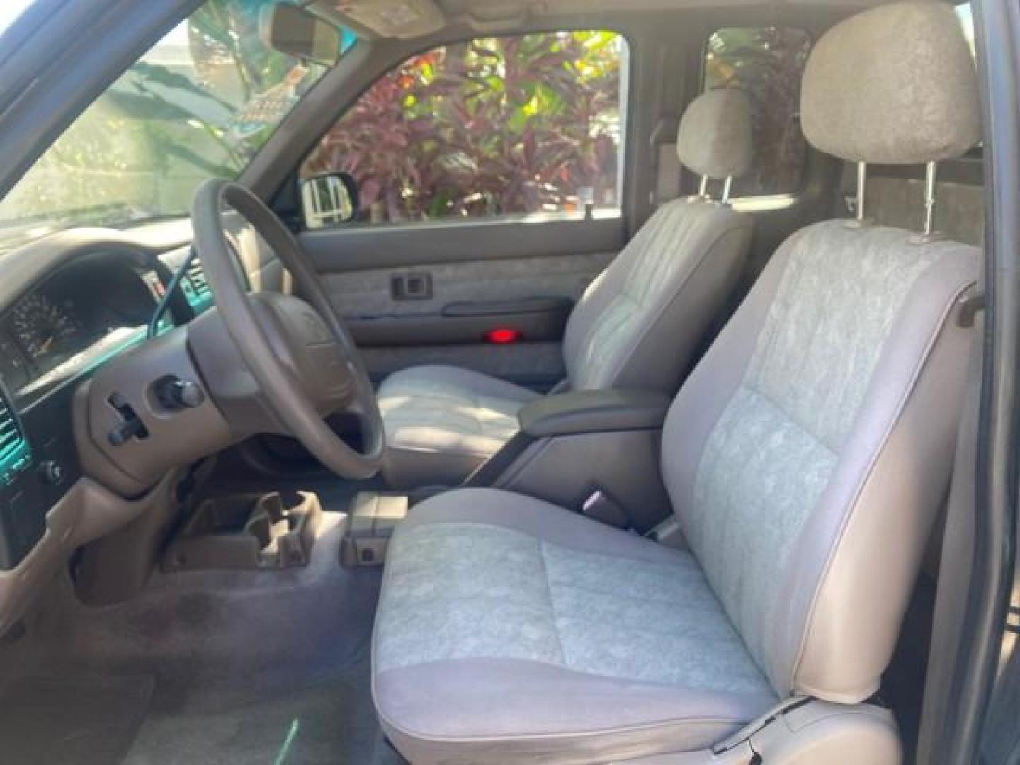 2000 Black Sand Pearl /Oak Toyota Tacoma LOW MILES 74,047 1 OWNER (4TAVL52N2YZ) with an 2.4L DOHC EFI 16-Valve I4 Engine engine, Automatic transmission, located at 4701 North Dixie Hwy, Pompano Beach, FL, 33064, (954) 422-2889, 26.240938, -80.123474 - OUR WEBPAGE FLORIDACARS1.COM HAS OVER 100 PHOTOS AND FREE CARFAX LINK 2000 TOYOTA TACOMA SR5 VIN: 4TAVL52N2YZ618796 4 T A V L 5 2 N 2 Y Z 6 1 8 7 9 6 CLUB CAB PICKUP 2.4L I4 F DOHC GASOLINE 29 MPG REAR WHEEL DRIVE Features Air Conditioning AM/FM Stereo Automatic Transmission Bed Liner Cassette Playe - Photo#45