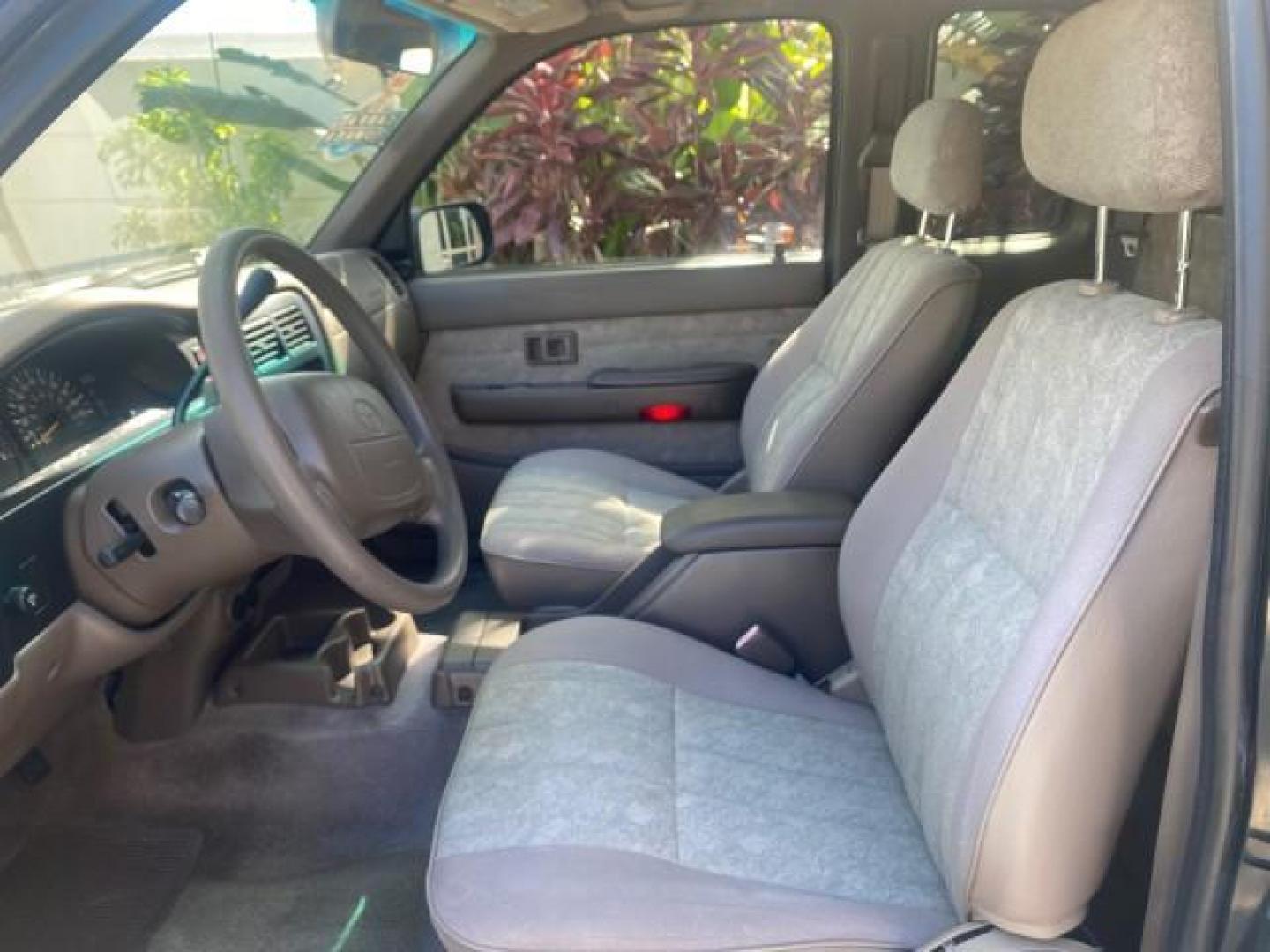 2000 Black Sand Pearl /Oak Toyota Tacoma LOW MILES 74,047 1 OWNER (4TAVL52N2YZ) with an 2.4L DOHC EFI 16-Valve I4 Engine engine, Automatic transmission, located at 4701 North Dixie Hwy, Pompano Beach, FL, 33064, (954) 422-2889, 26.240938, -80.123474 - OUR WEBPAGE FLORIDACARS1.COM HAS OVER 100 PHOTOS AND FREE CARFAX LINK 2000 TOYOTA TACOMA SR5 VIN: 4TAVL52N2YZ618796 4 T A V L 5 2 N 2 Y Z 6 1 8 7 9 6 CLUB CAB PICKUP 2.4L I4 F DOHC GASOLINE 29 MPG REAR WHEEL DRIVE Features Air Conditioning AM/FM Stereo Automatic Transmission Bed Liner Cassette Playe - Photo#46