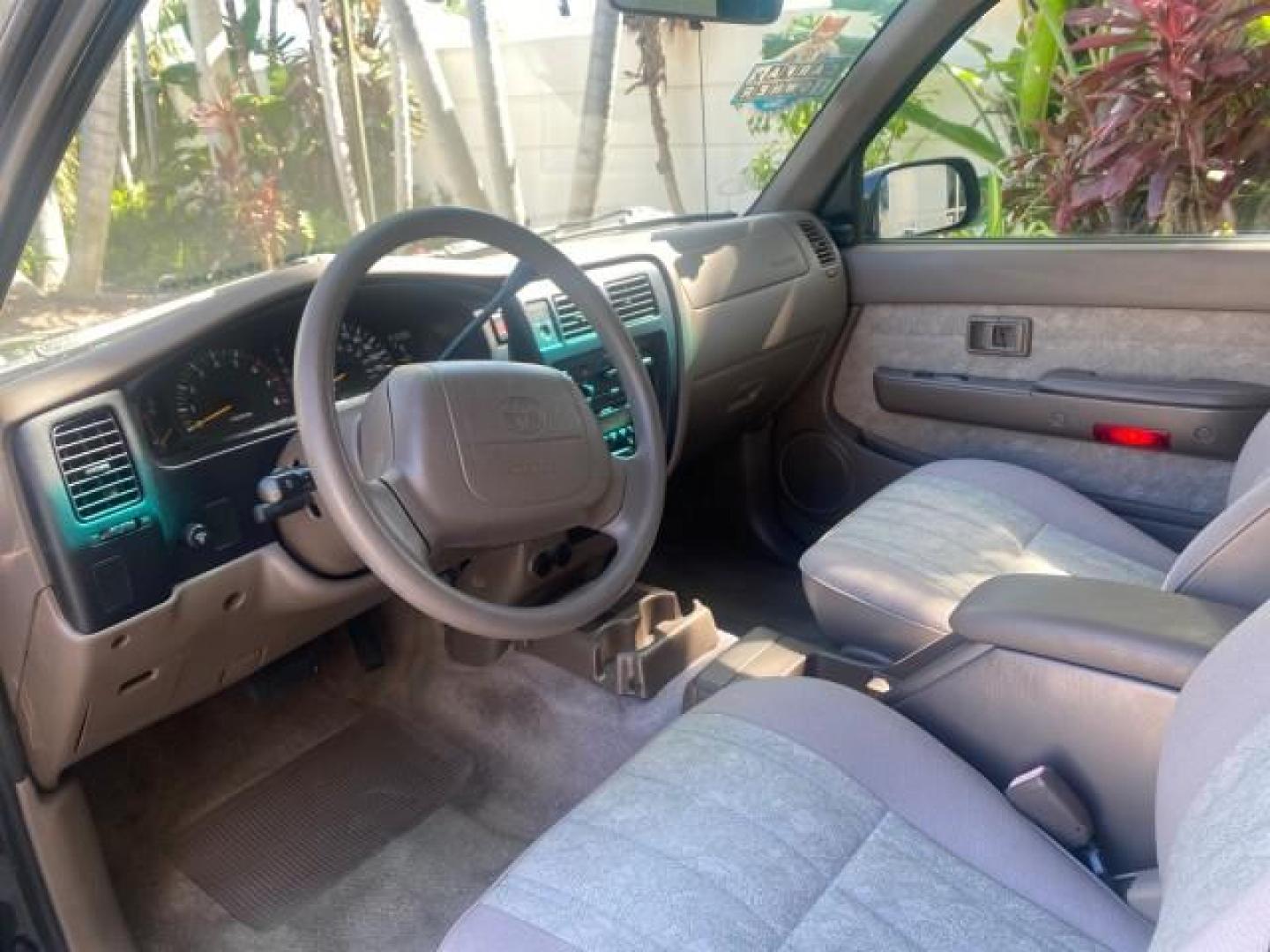 2000 Black Sand Pearl /Oak Toyota Tacoma LOW MILES 74,047 1 OWNER (4TAVL52N2YZ) with an 2.4L DOHC EFI 16-Valve I4 Engine engine, Automatic transmission, located at 4701 North Dixie Hwy, Pompano Beach, FL, 33064, (954) 422-2889, 26.240938, -80.123474 - OUR WEBPAGE FLORIDACARS1.COM HAS OVER 100 PHOTOS AND FREE CARFAX LINK 2000 TOYOTA TACOMA SR5 VIN: 4TAVL52N2YZ618796 4 T A V L 5 2 N 2 Y Z 6 1 8 7 9 6 CLUB CAB PICKUP 2.4L I4 F DOHC GASOLINE 29 MPG REAR WHEEL DRIVE Features Air Conditioning AM/FM Stereo Automatic Transmission Bed Liner Cassette Playe - Photo#49