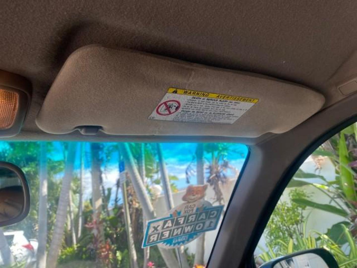 2000 Black Sand Pearl /Oak Toyota Tacoma LOW MILES 74,047 1 OWNER (4TAVL52N2YZ) with an 2.4L DOHC EFI 16-Valve I4 Engine engine, Automatic transmission, located at 4701 North Dixie Hwy, Pompano Beach, FL, 33064, (954) 422-2889, 26.240938, -80.123474 - OUR WEBPAGE FLORIDACARS1.COM HAS OVER 100 PHOTOS AND FREE CARFAX LINK 2000 TOYOTA TACOMA SR5 VIN: 4TAVL52N2YZ618796 4 T A V L 5 2 N 2 Y Z 6 1 8 7 9 6 CLUB CAB PICKUP 2.4L I4 F DOHC GASOLINE 29 MPG REAR WHEEL DRIVE Features Air Conditioning AM/FM Stereo Automatic Transmission Bed Liner Cassette Playe - Photo#71