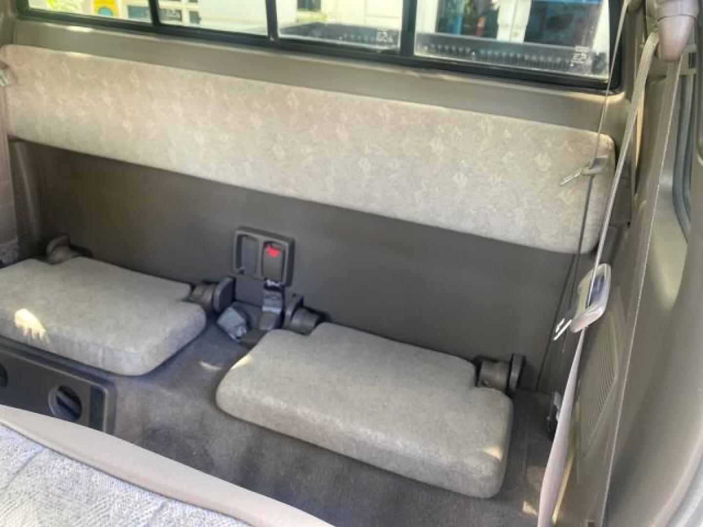 2000 Black Sand Pearl /Oak Toyota Tacoma LOW MILES 74,047 1 OWNER (4TAVL52N2YZ) with an 2.4L DOHC EFI 16-Valve I4 Engine engine, Automatic transmission, located at 4701 North Dixie Hwy, Pompano Beach, FL, 33064, (954) 422-2889, 26.240938, -80.123474 - OUR WEBPAGE FLORIDACARS1.COM HAS OVER 100 PHOTOS AND FREE CARFAX LINK 2000 TOYOTA TACOMA SR5 VIN: 4TAVL52N2YZ618796 4 T A V L 5 2 N 2 Y Z 6 1 8 7 9 6 CLUB CAB PICKUP 2.4L I4 F DOHC GASOLINE 29 MPG REAR WHEEL DRIVE Features Air Conditioning AM/FM Stereo Automatic Transmission Bed Liner Cassette Playe - Photo#73