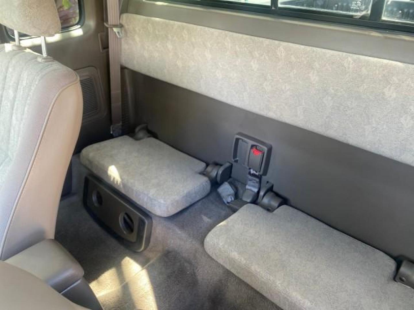 2000 Black Sand Pearl /Oak Toyota Tacoma LOW MILES 74,047 1 OWNER (4TAVL52N2YZ) with an 2.4L DOHC EFI 16-Valve I4 Engine engine, Automatic transmission, located at 4701 North Dixie Hwy, Pompano Beach, FL, 33064, (954) 422-2889, 26.240938, -80.123474 - OUR WEBPAGE FLORIDACARS1.COM HAS OVER 100 PHOTOS AND FREE CARFAX LINK 2000 TOYOTA TACOMA SR5 VIN: 4TAVL52N2YZ618796 4 T A V L 5 2 N 2 Y Z 6 1 8 7 9 6 CLUB CAB PICKUP 2.4L I4 F DOHC GASOLINE 29 MPG REAR WHEEL DRIVE Features Air Conditioning AM/FM Stereo Automatic Transmission Bed Liner Cassette Playe - Photo#74