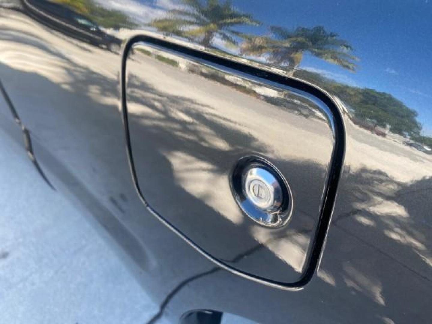 2000 Black Sand Pearl /Oak Toyota Tacoma LOW MILES 74,047 1 OWNER (4TAVL52N2YZ) with an 2.4L DOHC EFI 16-Valve I4 Engine engine, Automatic transmission, located at 4701 North Dixie Hwy, Pompano Beach, FL, 33064, (954) 422-2889, 26.240938, -80.123474 - OUR WEBPAGE FLORIDACARS1.COM HAS OVER 100 PHOTOS AND FREE CARFAX LINK 2000 TOYOTA TACOMA SR5 VIN: 4TAVL52N2YZ618796 4 T A V L 5 2 N 2 Y Z 6 1 8 7 9 6 CLUB CAB PICKUP 2.4L I4 F DOHC GASOLINE 29 MPG REAR WHEEL DRIVE Features Air Conditioning AM/FM Stereo Automatic Transmission Bed Liner Cassette Playe - Photo#85