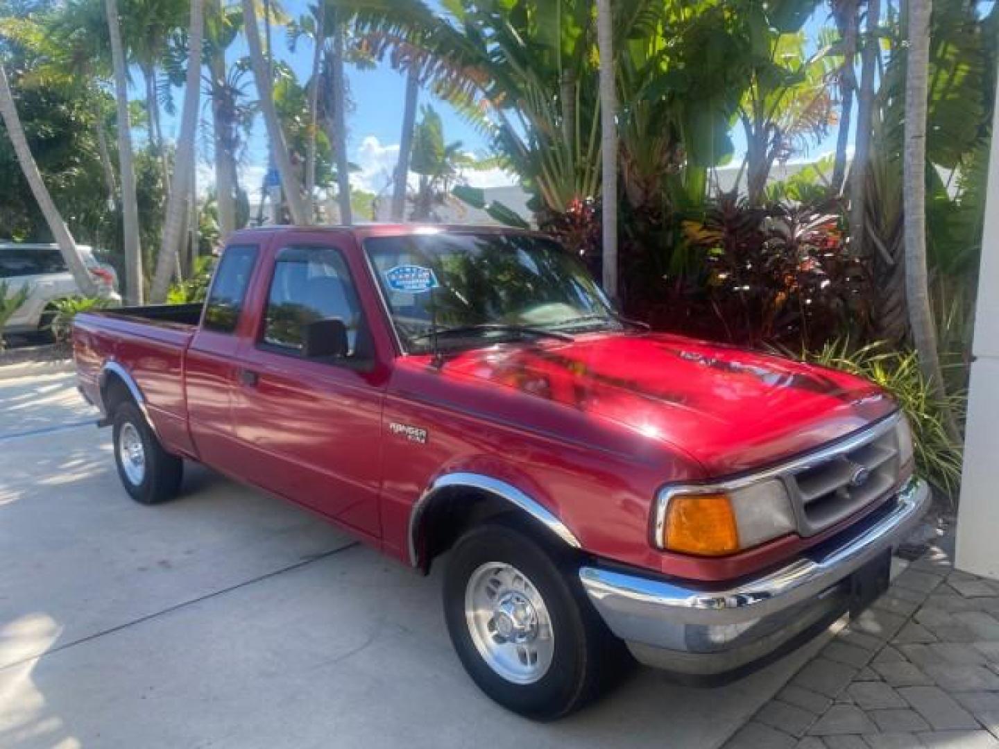 1995 Red /Tan Ford Ranger XLT EXTENDED CAB LOW MILES 64,867 (1FTCR14X7ST) with an 4.0L SPFI V6 Engine engine, Automatic transmission, located at 4701 North Dixie Hwy, Pompano Beach, FL, 33064, (954) 422-2889, 26.240938, -80.123474 - OUR WEBPAGE FLORIDACARS1.COM HAS OVER 100 PHOTOS AND FREE CARFAX LINK 1995 FORD RANGER SPLASH EXTENDED CAB - ICE COLD AC VIN: 1FTCR14X7STA40495 1 F T C R 1 4 X 7 S T A 4 0 4 9 5 CLUB CAB PICKUP 4.0L V6 F GASOLINE 29 MPG REAR WHEEL DRIVE Features ABS Brakes Air Conditioning Alloy Wheels AM/FM Stereo - Photo#24