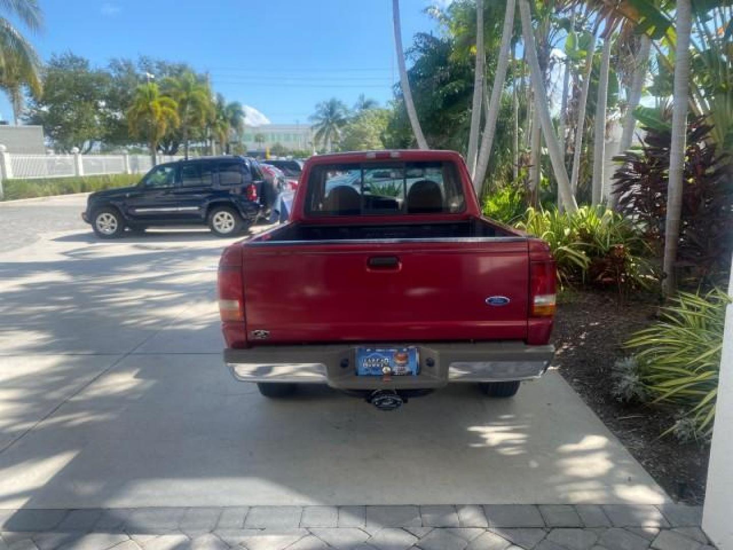 1995 Red /Tan Ford Ranger XLT EXTENDED CAB LOW MILES 64,867 (1FTCR14X7ST) with an 4.0L SPFI V6 Engine engine, Automatic transmission, located at 4701 North Dixie Hwy, Pompano Beach, FL, 33064, (954) 422-2889, 26.240938, -80.123474 - OUR WEBPAGE FLORIDACARS1.COM HAS OVER 100 PHOTOS AND FREE CARFAX LINK 1995 FORD RANGER SPLASH EXTENDED CAB - ICE COLD AC VIN: 1FTCR14X7STA40495 1 F T C R 1 4 X 7 S T A 4 0 4 9 5 CLUB CAB PICKUP 4.0L V6 F GASOLINE 29 MPG REAR WHEEL DRIVE Features ABS Brakes Air Conditioning Alloy Wheels AM/FM Stereo - Photo#35