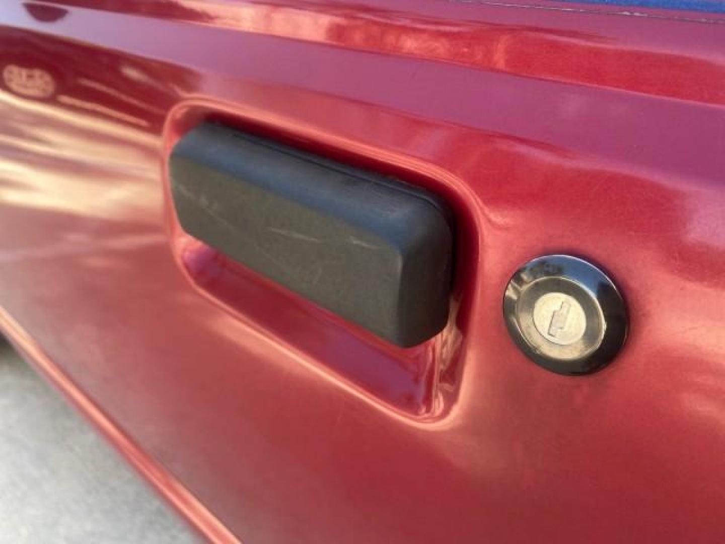 1995 Red /Tan Ford Ranger XLT EXTENDED CAB LOW MILES 64,867 (1FTCR14X7ST) with an 4.0L SPFI V6 Engine engine, Automatic transmission, located at 4701 North Dixie Hwy, Pompano Beach, FL, 33064, (954) 422-2889, 26.240938, -80.123474 - OUR WEBPAGE FLORIDACARS1.COM HAS OVER 100 PHOTOS AND FREE CARFAX LINK 1995 FORD RANGER SPLASH EXTENDED CAB - ICE COLD AC VIN: 1FTCR14X7STA40495 1 F T C R 1 4 X 7 S T A 4 0 4 9 5 CLUB CAB PICKUP 4.0L V6 F GASOLINE 29 MPG REAR WHEEL DRIVE Features ABS Brakes Air Conditioning Alloy Wheels AM/FM Stereo - Photo#38