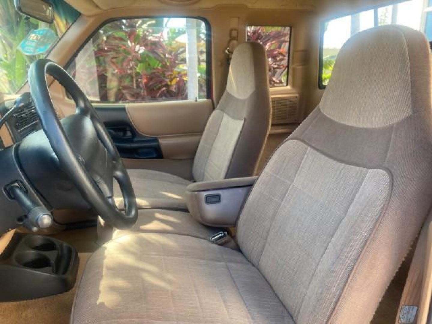 1995 Red /Tan Ford Ranger XLT EXTENDED CAB LOW MILES 64,867 (1FTCR14X7ST) with an 4.0L SPFI V6 Engine engine, Automatic transmission, located at 4701 North Dixie Hwy, Pompano Beach, FL, 33064, (954) 422-2889, 26.240938, -80.123474 - OUR WEBPAGE FLORIDACARS1.COM HAS OVER 100 PHOTOS AND FREE CARFAX LINK 1995 FORD RANGER SPLASH EXTENDED CAB - ICE COLD AC VIN: 1FTCR14X7STA40495 1 F T C R 1 4 X 7 S T A 4 0 4 9 5 CLUB CAB PICKUP 4.0L V6 F GASOLINE 29 MPG REAR WHEEL DRIVE Features ABS Brakes Air Conditioning Alloy Wheels AM/FM Stereo - Photo#45