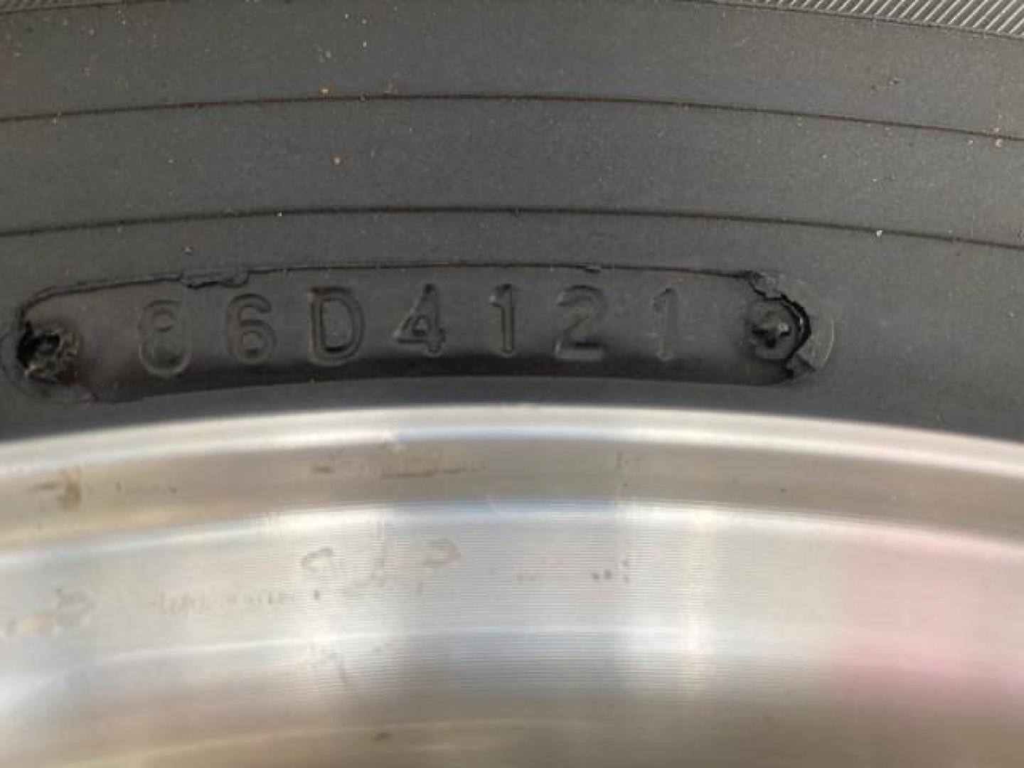 1995 Red /Tan Ford Ranger XLT EXTENDED CAB LOW MILES 64,867 (1FTCR14X7ST) with an 4.0L SPFI V6 Engine engine, Automatic transmission, located at 4701 North Dixie Hwy, Pompano Beach, FL, 33064, (954) 422-2889, 26.240938, -80.123474 - OUR WEBPAGE FLORIDACARS1.COM HAS OVER 100 PHOTOS AND FREE CARFAX LINK 1995 FORD RANGER SPLASH EXTENDED CAB - ICE COLD AC VIN: 1FTCR14X7STA40495 1 F T C R 1 4 X 7 S T A 4 0 4 9 5 CLUB CAB PICKUP 4.0L V6 F GASOLINE 29 MPG REAR WHEEL DRIVE Features ABS Brakes Air Conditioning Alloy Wheels AM/FM Stereo - Photo#74