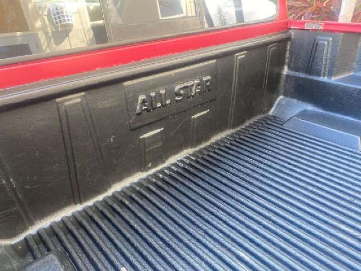 1995 Red /Tan Ford Ranger XLT EXTENDED CAB LOW MILES 64,867 (1FTCR14X7ST) with an 4.0L SPFI V6 Engine engine, Automatic transmission, located at 4701 North Dixie Hwy, Pompano Beach, FL, 33064, (954) 422-2889, 26.240938, -80.123474 - OUR WEBPAGE FLORIDACARS1.COM HAS OVER 100 PHOTOS AND FREE CARFAX LINK 1995 FORD RANGER SPLASH EXTENDED CAB - ICE COLD AC VIN: 1FTCR14X7STA40495 1 F T C R 1 4 X 7 S T A 4 0 4 9 5 CLUB CAB PICKUP 4.0L V6 F GASOLINE 29 MPG REAR WHEEL DRIVE Features ABS Brakes Air Conditioning Alloy Wheels AM/FM Stereo - Photo#80