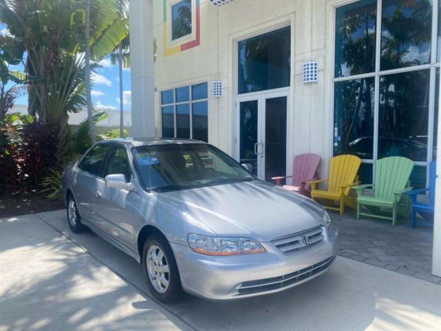 2001 Satin Silver Metallic /Ivory Honda Accord Sdn EX LOW MILES 67,683 (JHMCG56601C) with an 2.3L 16-Valve VTEC I4 LEV-Certified Engine engine, Automatic transmission, located at 4701 North Dixie Hwy, Pompano Beach, FL, 33064, (954) 422-2889, 26.240938, -80.123474 - OUR WEBPAGE FLORIDACARS1.COM HAS OVER 100 PHOTOS AND FREE CARFAX LINK 2001 HONDA ACCORD EX VIN: JHMCG56601C020555 J H M C G 5 6 6 0 1 C 0 2 0 5 5 5 SEDAN 4 DR 2.3L I4 F OHV GASOLINE FRONT WHEEL DRIVE Features ABS Brakes Air Conditioning Alloy Wheels AM/FM Stereo Automatic Transmission Cassette Playe - Photo#1