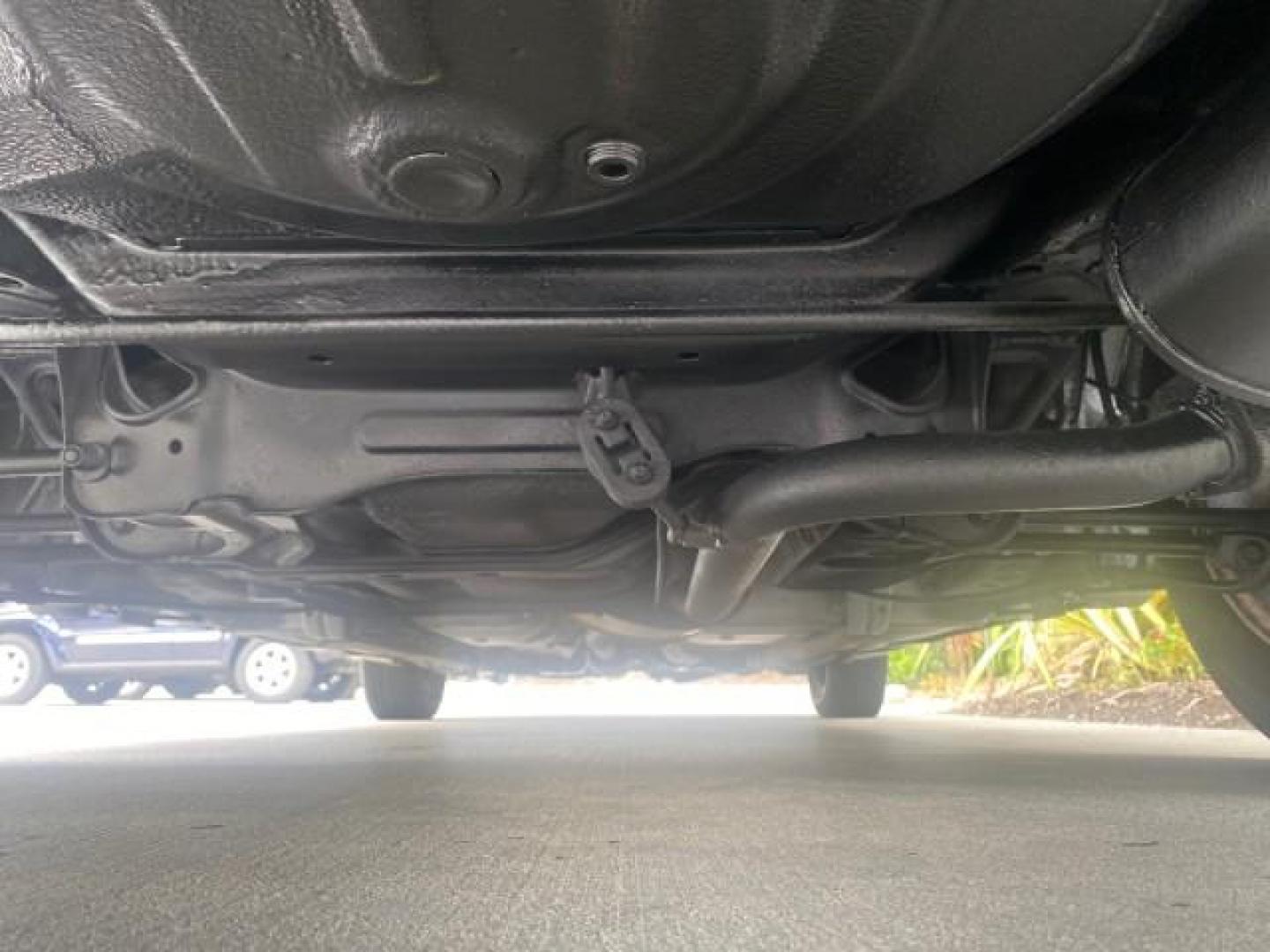 2001 Satin Silver Metallic /Ivory Honda Accord Sdn EX LOW MILES 67,683 (JHMCG56601C) with an 2.3L 16-Valve VTEC I4 LEV-Certified Engine engine, Automatic transmission, located at 4701 North Dixie Hwy, Pompano Beach, FL, 33064, (954) 422-2889, 26.240938, -80.123474 - OUR WEBPAGE FLORIDACARS1.COM HAS OVER 100 PHOTOS AND FREE CARFAX LINK 2001 HONDA ACCORD EX VIN: JHMCG56601C020555 J H M C G 5 6 6 0 1 C 0 2 0 5 5 5 SEDAN 4 DR 2.3L I4 F OHV GASOLINE FRONT WHEEL DRIVE Features ABS Brakes Air Conditioning Alloy Wheels AM/FM Stereo Automatic Transmission Cassette Playe - Photo#21