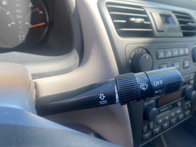 2001 Satin Silver Metallic /Ivory Honda Accord Sdn EX LOW MILES 67,683 (JHMCG56601C) with an 2.3L 16-Valve VTEC I4 LEV-Certified Engine engine, Automatic transmission, located at 4701 North Dixie Hwy, Pompano Beach, FL, 33064, (954) 422-2889, 26.240938, -80.123474 - OUR WEBPAGE FLORIDACARS1.COM HAS OVER 100 PHOTOS AND FREE CARFAX LINK 2001 HONDA ACCORD EX VIN: JHMCG56601C020555 J H M C G 5 6 6 0 1 C 0 2 0 5 5 5 SEDAN 4 DR 2.3L I4 F OHV GASOLINE FRONT WHEEL DRIVE Features ABS Brakes Air Conditioning Alloy Wheels AM/FM Stereo Automatic Transmission Cassette Playe - Photo#51