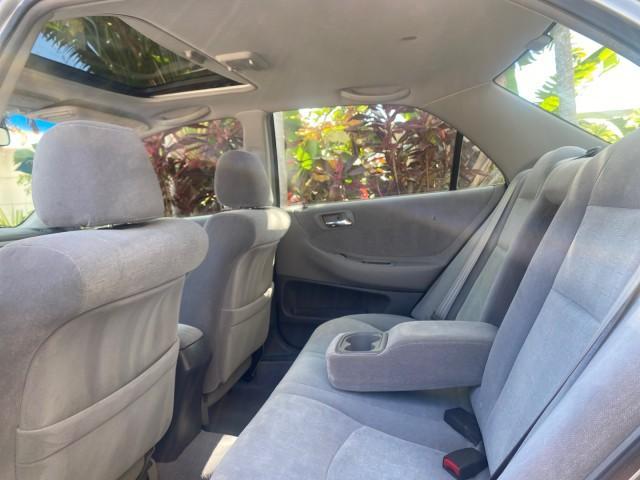 2001 Satin Silver Metallic /Ivory Honda Accord Sdn EX LOW MILES 67,683 (JHMCG56601C) with an 2.3L 16-Valve VTEC I4 LEV-Certified Engine engine, Automatic transmission, located at 4701 North Dixie Hwy, Pompano Beach, FL, 33064, (954) 422-2889, 26.240938, -80.123474 - OUR WEBPAGE FLORIDACARS1.COM HAS OVER 100 PHOTOS AND FREE CARFAX LINK 2001 HONDA ACCORD EX VIN: JHMCG56601C020555 J H M C G 5 6 6 0 1 C 0 2 0 5 5 5 SEDAN 4 DR 2.3L I4 F OHV GASOLINE FRONT WHEEL DRIVE Features ABS Brakes Air Conditioning Alloy Wheels AM/FM Stereo Automatic Transmission Cassette Playe - Photo#79