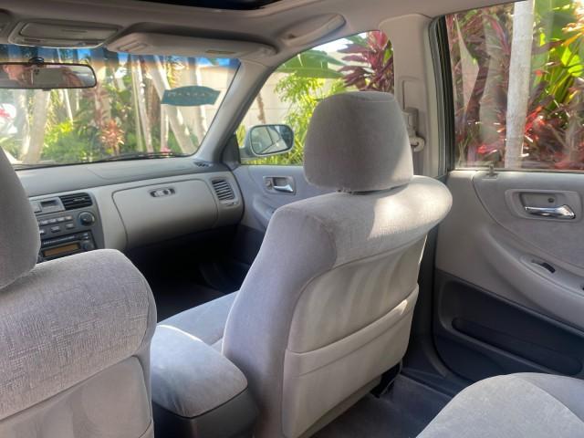 2001 Satin Silver Metallic /Ivory Honda Accord Sdn EX LOW MILES 67,683 (JHMCG56601C) with an 2.3L 16-Valve VTEC I4 LEV-Certified Engine engine, Automatic transmission, located at 4701 North Dixie Hwy, Pompano Beach, FL, 33064, (954) 422-2889, 26.240938, -80.123474 - OUR WEBPAGE FLORIDACARS1.COM HAS OVER 100 PHOTOS AND FREE CARFAX LINK 2001 HONDA ACCORD EX VIN: JHMCG56601C020555 J H M C G 5 6 6 0 1 C 0 2 0 5 5 5 SEDAN 4 DR 2.3L I4 F OHV GASOLINE FRONT WHEEL DRIVE Features ABS Brakes Air Conditioning Alloy Wheels AM/FM Stereo Automatic Transmission Cassette Playe - Photo#86