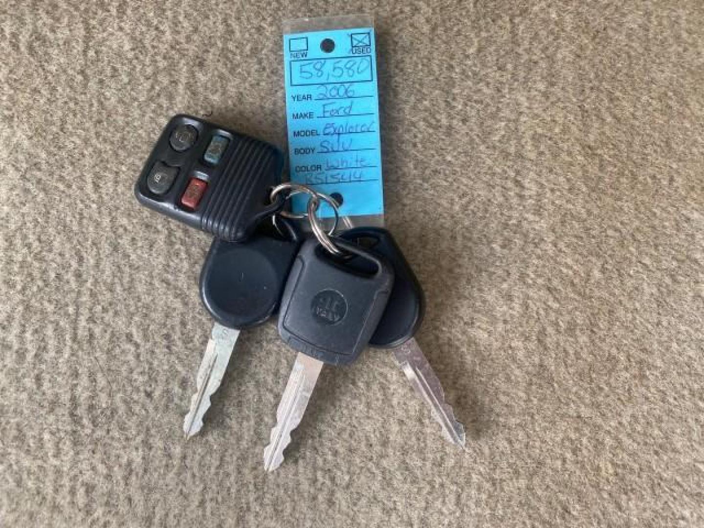 2006 Silver Birch Metallic /Camel Ford Explorer Limited LOW MILES 58,581 (1FMEU65E56U) with an 4.0L SOHC V6 Engine engine, Automatic transmission, located at 4701 North Dixie Hwy, Pompano Beach, FL, 33064, (954) 422-2889, 26.240938, -80.123474 - OUR WEBPAGE FLORIDACARS1.COM HAS OVER 100 PHOTOS AND FREE CARFAX LINK 2006 FORD EXPLORER LIMITED VIN: 1FMEU65E56UB51544 1 F M E U 6 5 E 5 6 U B 5 1 5 4 4 4 DOOR WAGON/SPORT UTILITY 4.0L V6 F SOHC GASOLINE REAR WHEEL DRIVE Features ABS Brakes Air Conditioning Alloy Wheels AM/FM Stereo Audiophile Soun - Photo#23