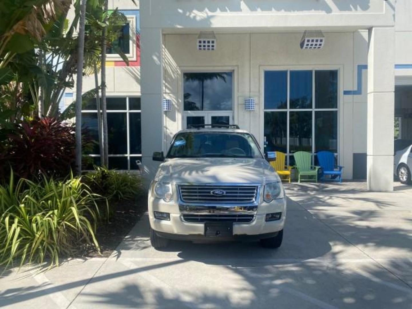 2006 Silver Birch Metallic /Camel Ford Explorer Limited LOW MILES 58,581 (1FMEU65E56U) with an 4.0L SOHC V6 Engine engine, Automatic transmission, located at 4701 North Dixie Hwy, Pompano Beach, FL, 33064, (954) 422-2889, 26.240938, -80.123474 - OUR WEBPAGE FLORIDACARS1.COM HAS OVER 100 PHOTOS AND FREE CARFAX LINK 2006 FORD EXPLORER LIMITED VIN: 1FMEU65E56UB51544 1 F M E U 6 5 E 5 6 U B 5 1 5 4 4 4 DOOR WAGON/SPORT UTILITY 4.0L V6 F SOHC GASOLINE REAR WHEEL DRIVE Features ABS Brakes Air Conditioning Alloy Wheels AM/FM Stereo Audiophile Soun - Photo#27