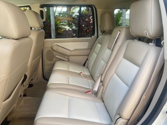2006 Silver Birch Metallic /Camel Ford Explorer Limited LOW MILES 58,581 (1FMEU65E56U) with an 4.0L SOHC V6 Engine engine, Automatic transmission, located at 4701 North Dixie Hwy, Pompano Beach, FL, 33064, (954) 422-2889, 26.240938, -80.123474 - OUR WEBPAGE FLORIDACARS1.COM HAS OVER 100 PHOTOS AND FREE CARFAX LINK 2006 FORD EXPLORER LIMITED VIN: 1FMEU65E56UB51544 1 F M E U 6 5 E 5 6 U B 5 1 5 4 4 4 DOOR WAGON/SPORT UTILITY 4.0L V6 F SOHC GASOLINE REAR WHEEL DRIVE Features ABS Brakes Air Conditioning Alloy Wheels AM/FM Stereo Audiophile Soun - Photo#78