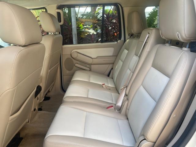 2006 Silver Birch Metallic /Camel Ford Explorer Limited LOW MILES 58,581 (1FMEU65E56U) with an 4.0L SOHC V6 Engine engine, Automatic transmission, located at 4701 North Dixie Hwy, Pompano Beach, FL, 33064, (954) 422-2889, 26.240938, -80.123474 - OUR WEBPAGE FLORIDACARS1.COM HAS OVER 100 PHOTOS AND FREE CARFAX LINK 2006 FORD EXPLORER LIMITED VIN: 1FMEU65E56UB51544 1 F M E U 6 5 E 5 6 U B 5 1 5 4 4 4 DOOR WAGON/SPORT UTILITY 4.0L V6 F SOHC GASOLINE REAR WHEEL DRIVE Features ABS Brakes Air Conditioning Alloy Wheels AM/FM Stereo Audiophile Soun - Photo#79
