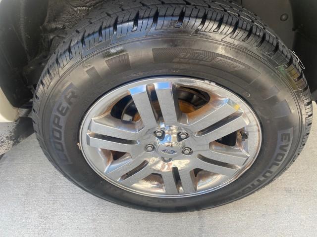 2006 Silver Birch Metallic /Camel Ford Explorer Limited LOW MILES 58,581 (1FMEU65E56U) with an 4.0L SOHC V6 Engine engine, Automatic transmission, located at 4701 North Dixie Hwy, Pompano Beach, FL, 33064, (954) 422-2889, 26.240938, -80.123474 - OUR WEBPAGE FLORIDACARS1.COM HAS OVER 100 PHOTOS AND FREE CARFAX LINK 2006 FORD EXPLORER LIMITED VIN: 1FMEU65E56UB51544 1 F M E U 6 5 E 5 6 U B 5 1 5 4 4 4 DOOR WAGON/SPORT UTILITY 4.0L V6 F SOHC GASOLINE REAR WHEEL DRIVE Features ABS Brakes Air Conditioning Alloy Wheels AM/FM Stereo Audiophile Soun - Photo#90