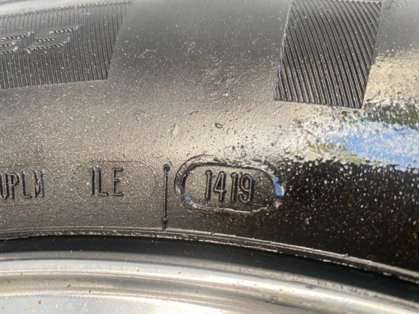 2006 Silver Birch Metallic /Camel Ford Explorer Limited LOW MILES 58,581 (1FMEU65E56U) with an 4.0L SOHC V6 Engine engine, Automatic transmission, located at 4701 North Dixie Hwy, Pompano Beach, FL, 33064, (954) 422-2889, 26.240938, -80.123474 - OUR WEBPAGE FLORIDACARS1.COM HAS OVER 100 PHOTOS AND FREE CARFAX LINK 2006 FORD EXPLORER LIMITED VIN: 1FMEU65E56UB51544 1 F M E U 6 5 E 5 6 U B 5 1 5 4 4 4 DOOR WAGON/SPORT UTILITY 4.0L V6 F SOHC GASOLINE REAR WHEEL DRIVE Features ABS Brakes Air Conditioning Alloy Wheels AM/FM Stereo Audiophile Soun - Photo#92