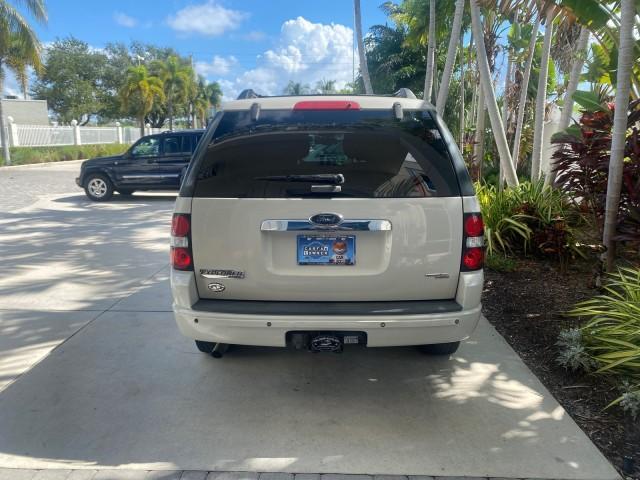 2006 Silver Birch Metallic /Camel Ford Explorer Limited LOW MILES 58,581 (1FMEU65E56U) with an 4.0L SOHC V6 Engine engine, Automatic transmission, located at 4701 North Dixie Hwy, Pompano Beach, FL, 33064, (954) 422-2889, 26.240938, -80.123474 - OUR WEBPAGE FLORIDACARS1.COM HAS OVER 100 PHOTOS AND FREE CARFAX LINK 2006 FORD EXPLORER LIMITED VIN: 1FMEU65E56UB51544 1 F M E U 6 5 E 5 6 U B 5 1 5 4 4 4 DOOR WAGON/SPORT UTILITY 4.0L V6 F SOHC GASOLINE REAR WHEEL DRIVE Features ABS Brakes Air Conditioning Alloy Wheels AM/FM Stereo Audiophile Soun - Photo#93