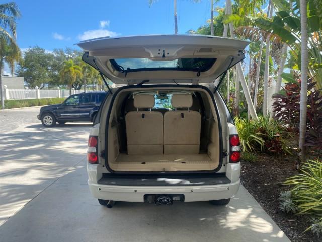 2006 Silver Birch Metallic /Camel Ford Explorer Limited LOW MILES 58,581 (1FMEU65E56U) with an 4.0L SOHC V6 Engine engine, Automatic transmission, located at 4701 North Dixie Hwy, Pompano Beach, FL, 33064, (954) 422-2889, 26.240938, -80.123474 - OUR WEBPAGE FLORIDACARS1.COM HAS OVER 100 PHOTOS AND FREE CARFAX LINK 2006 FORD EXPLORER LIMITED VIN: 1FMEU65E56UB51544 1 F M E U 6 5 E 5 6 U B 5 1 5 4 4 4 DOOR WAGON/SPORT UTILITY 4.0L V6 F SOHC GASOLINE REAR WHEEL DRIVE Features ABS Brakes Air Conditioning Alloy Wheels AM/FM Stereo Audiophile Soun - Photo#97