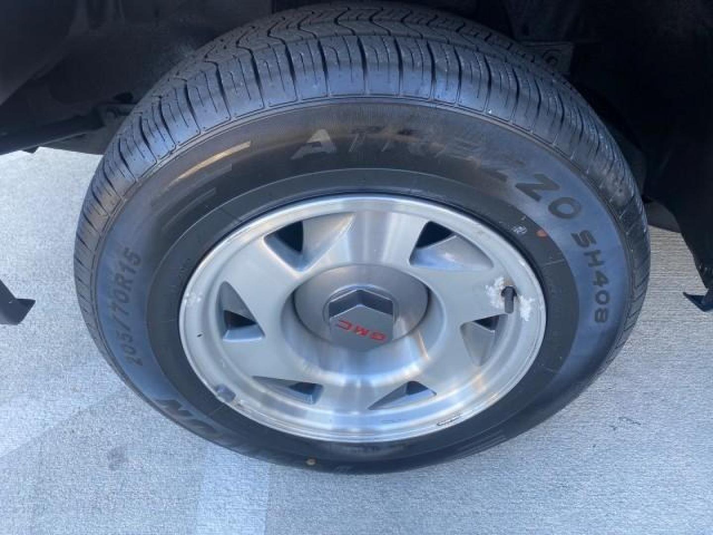 2001 Indigo Blue Metallic /Graphite GMC Sonoma X CAB SLS LOW MILES 70,869 (1GTCS19W618) with an 4.3L Vortec 1000 SFI V6 Engine engine, Automatic transmission, located at 4701 North Dixie Hwy, Pompano Beach, FL, 33064, (954) 422-2889, 26.240938, -80.123474 - OUR WEBPAGE FLORIDACARS1.COM HAS OVER 100 PHOTOS AND FREE CARFAX LINK 2001 GMC SONOMA SL EXTRACAB AUTO AC VIN: 1GTCS19W618237485 1 G T C S 1 9 W 6 1 8 2 3 7 4 8 5 CLUB CAB PICKUP 4.3L V6 F GASOLINE REAR WHEEL DRIVE Features ABS Brakes Air Conditioning Alloy Wheels AM/FM Stereo Automatic Transmission - Photo#19