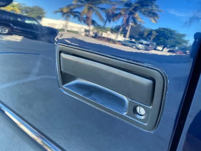 2001 Indigo Blue Metallic /Graphite GMC Sonoma X CAB SLS LOW MILES 70,869 (1GTCS19W618) with an 4.3L Vortec 1000 SFI V6 Engine engine, Automatic transmission, located at 4701 North Dixie Hwy, Pompano Beach, FL, 33064, (954) 422-2889, 26.240938, -80.123474 - OUR WEBPAGE FLORIDACARS1.COM HAS OVER 100 PHOTOS AND FREE CARFAX LINK 2001 GMC SONOMA SL EXTRACAB AUTO AC VIN: 1GTCS19W618237485 1 G T C S 1 9 W 6 1 8 2 3 7 4 8 5 CLUB CAB PICKUP 4.3L V6 F GASOLINE REAR WHEEL DRIVE Features ABS Brakes Air Conditioning Alloy Wheels AM/FM Stereo Automatic Transmission - Photo#38