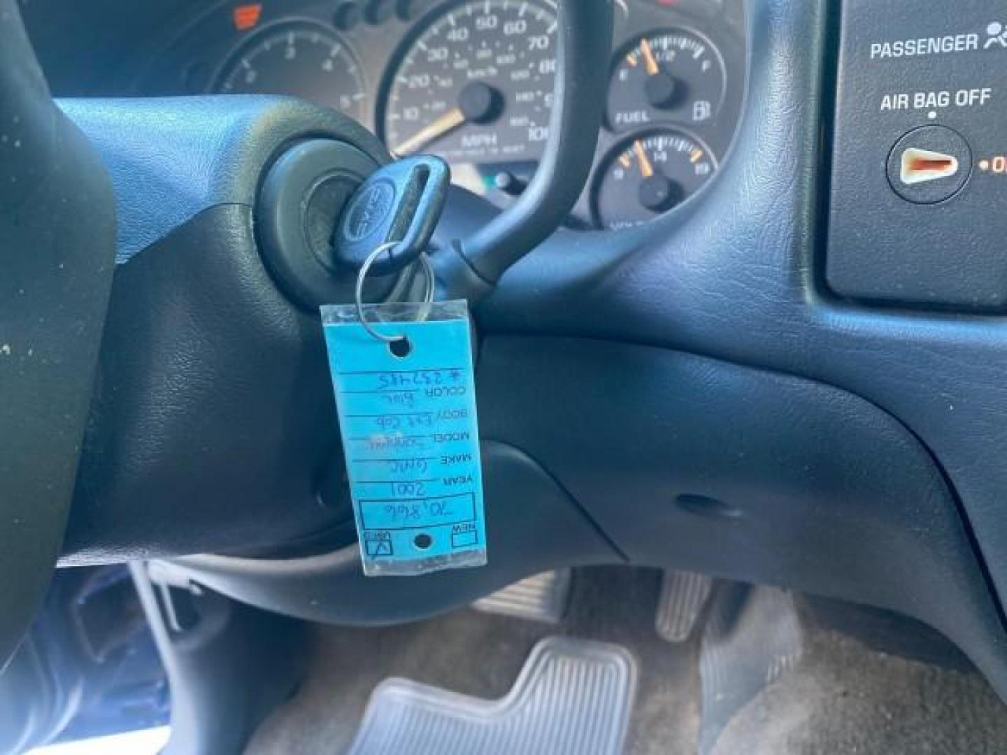 2001 Indigo Blue Metallic /Graphite GMC Sonoma X CAB SLS LOW MILES 70,869 (1GTCS19W618) with an 4.3L Vortec 1000 SFI V6 Engine engine, Automatic transmission, located at 4701 North Dixie Hwy, Pompano Beach, FL, 33064, (954) 422-2889, 26.240938, -80.123474 - OUR WEBPAGE FLORIDACARS1.COM HAS OVER 100 PHOTOS AND FREE CARFAX LINK 2001 GMC SONOMA SL EXTRACAB AUTO AC VIN: 1GTCS19W618237485 1 G T C S 1 9 W 6 1 8 2 3 7 4 8 5 CLUB CAB PICKUP 4.3L V6 F GASOLINE REAR WHEEL DRIVE Features ABS Brakes Air Conditioning Alloy Wheels AM/FM Stereo Automatic Transmission - Photo#55