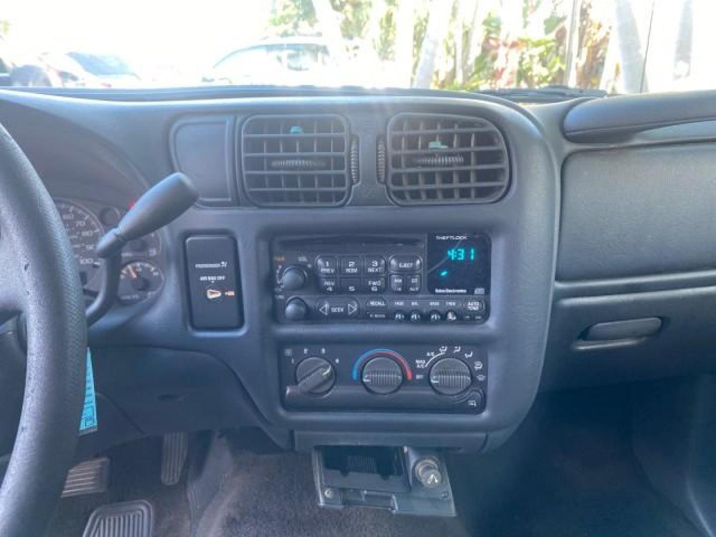 2001 Indigo Blue Metallic /Graphite GMC Sonoma X CAB SLS LOW MILES 70,869 (1GTCS19W618) with an 4.3L Vortec 1000 SFI V6 Engine engine, Automatic transmission, located at 4701 North Dixie Hwy, Pompano Beach, FL, 33064, (954) 422-2889, 26.240938, -80.123474 - OUR WEBPAGE FLORIDACARS1.COM HAS OVER 100 PHOTOS AND FREE CARFAX LINK 2001 GMC SONOMA SL EXTRACAB AUTO AC VIN: 1GTCS19W618237485 1 G T C S 1 9 W 6 1 8 2 3 7 4 8 5 CLUB CAB PICKUP 4.3L V6 F GASOLINE REAR WHEEL DRIVE Features ABS Brakes Air Conditioning Alloy Wheels AM/FM Stereo Automatic Transmission - Photo#56