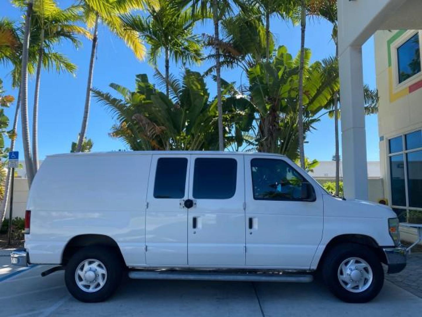 2008 Oxford White /Medium flint Ford Econoline Cargo Van CARGO VAN E250 LOW MILES 58,008 (1FTNE24W38D) with an 4.6L SOHC EFI V8 Triton Engine engine, Automatic transmission, located at 4701 North Dixie Hwy, Pompano Beach, FL, 33064, (954) 422-2889, 26.240938, -80.123474 - OUR WEBPAGE FLORIDACARS1.COM HAS OVER 100 PHOTOS AND FREE CARFAX LINK 2008 FORD E-SERIES E-250 VIN: 1FTNE24W38DB01913 1 F T N E 2 4 W 3 8 D B 0 1 9 1 3 VAN 4.6L V8 F SOHC 16V GASOLINE REAR WHEEL DRIVE Features ABS Brakes Air Conditioning AM/FM Stereo Automatic Transmission CD Audio Cruise Control Po - Photo#94