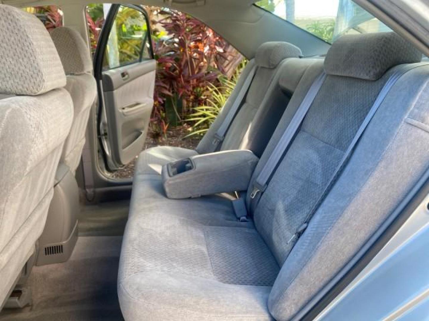 2002 Desert Sand Mica /Stone Toyota Camry LE LOW MILES 66,209 1 OWNER (4T1BE32K82U) with an 2.4L Twin-Cam EFI 16-Valve 4-Cyl Engine engine, Automatic transmission, located at 4701 North Dixie Hwy, Pompano Beach, FL, 33064, (954) 422-2889, 26.240938, -80.123474 - OUR WEBPAGE FLORIDACARS1.COM HAS OVER 100 PHOTOS AND FREE CARFAX LINK 2002 TOYOTA CAMRY LE AUTO ICE COLD AC VIN: 4T1BE32K82U112501 4 T 1 B E 3 2 K 8 2 U 1 1 2 5 0 1 SEDAN 4 DR 2.4L I4 F DOHC 16V GASOLINE 32 MPG FRONT WHEEL DRIVE Features ABS Brakes Air Conditioning AM/FM Stereo Automatic Transmissio - Photo#14