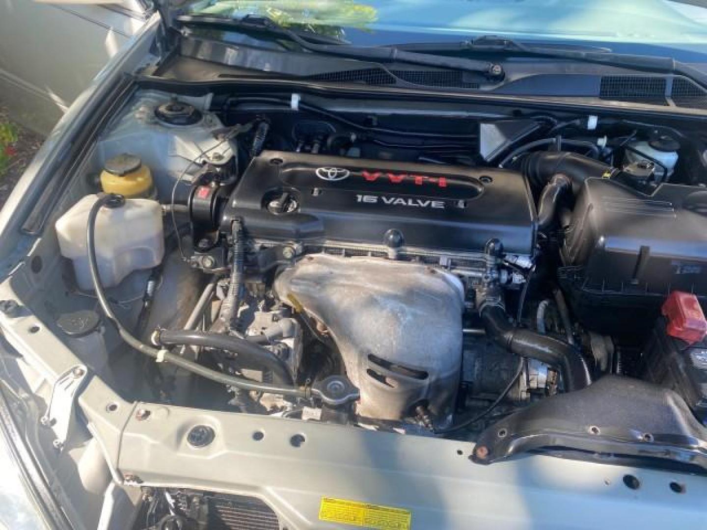 2002 Desert Sand Mica /Stone Toyota Camry LE LOW MILES 66,209 1 OWNER (4T1BE32K82U) with an 2.4L Twin-Cam EFI 16-Valve 4-Cyl Engine engine, Automatic transmission, located at 4701 North Dixie Hwy, Pompano Beach, FL, 33064, (954) 422-2889, 26.240938, -80.123474 - OUR WEBPAGE FLORIDACARS1.COM HAS OVER 100 PHOTOS AND FREE CARFAX LINK 2002 TOYOTA CAMRY LE AUTO ICE COLD AC VIN: 4T1BE32K82U112501 4 T 1 B E 3 2 K 8 2 U 1 1 2 5 0 1 SEDAN 4 DR 2.4L I4 F DOHC 16V GASOLINE 32 MPG FRONT WHEEL DRIVE Features ABS Brakes Air Conditioning AM/FM Stereo Automatic Transmissio - Photo#25