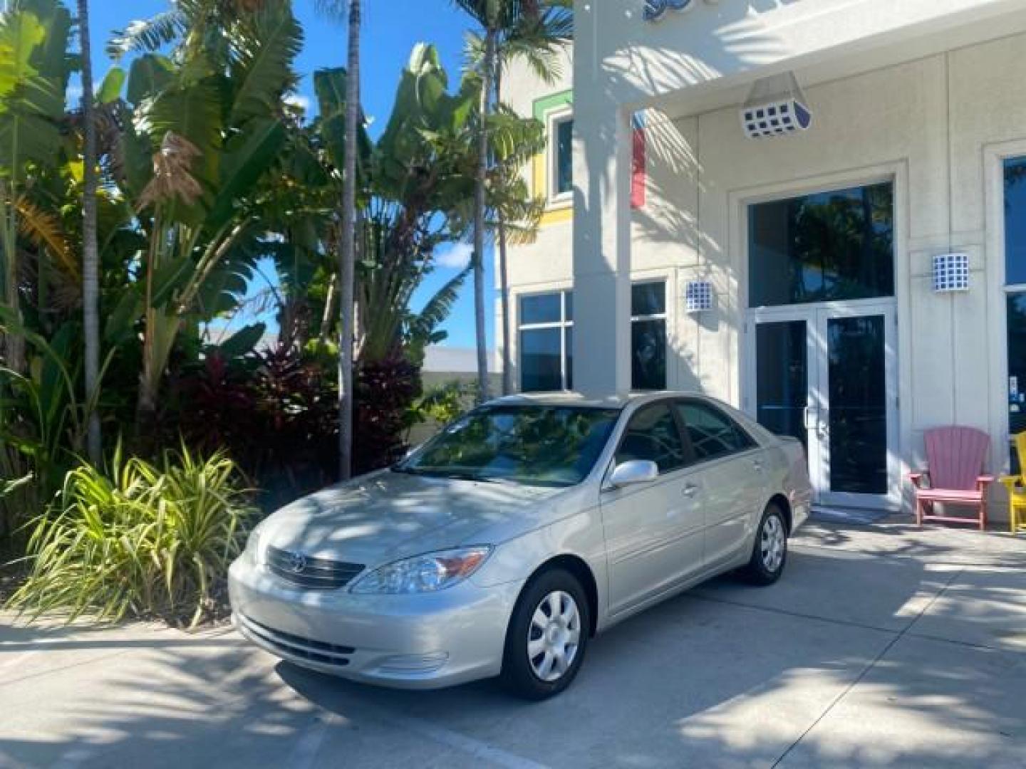 2002 Desert Sand Mica /Stone Toyota Camry LE LOW MILES 66,209 1 OWNER (4T1BE32K82U) with an 2.4L Twin-Cam EFI 16-Valve 4-Cyl Engine engine, Automatic transmission, located at 4701 North Dixie Hwy, Pompano Beach, FL, 33064, (954) 422-2889, 26.240938, -80.123474 - OUR WEBPAGE FLORIDACARS1.COM HAS OVER 100 PHOTOS AND FREE CARFAX LINK 2002 TOYOTA CAMRY LE AUTO ICE COLD AC VIN: 4T1BE32K82U112501 4 T 1 B E 3 2 K 8 2 U 1 1 2 5 0 1 SEDAN 4 DR 2.4L I4 F DOHC 16V GASOLINE 32 MPG FRONT WHEEL DRIVE Features ABS Brakes Air Conditioning AM/FM Stereo Automatic Transmissio - Photo#29