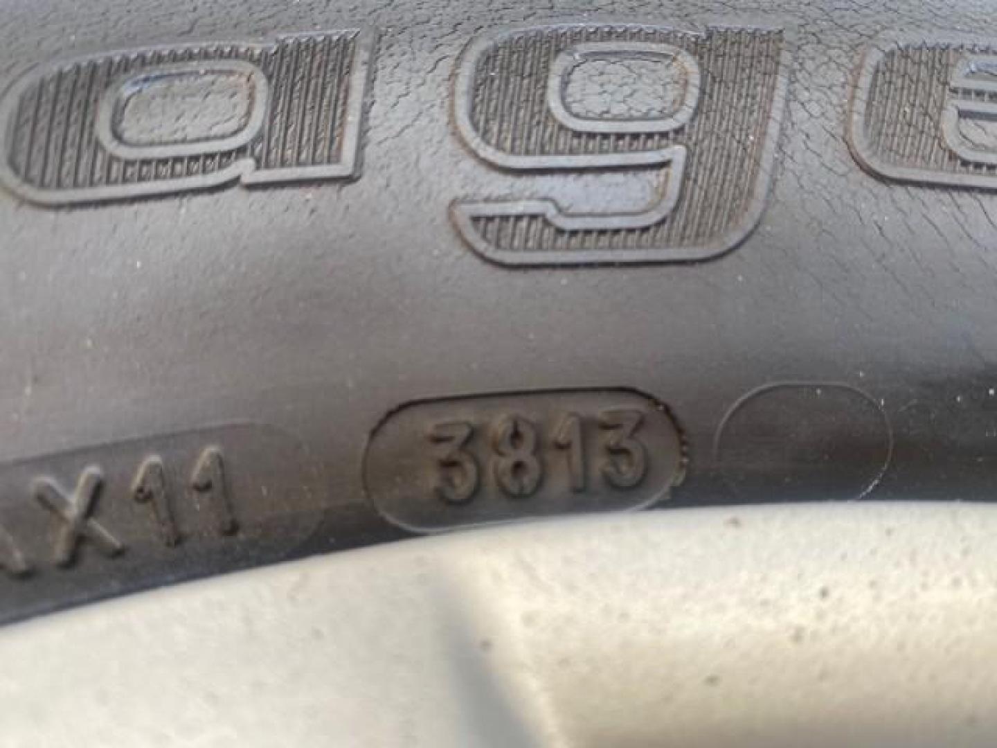 2002 Desert Sand Mica /Stone Toyota Camry LE LOW MILES 66,209 1 OWNER (4T1BE32K82U) with an 2.4L Twin-Cam EFI 16-Valve 4-Cyl Engine engine, Automatic transmission, located at 4701 North Dixie Hwy, Pompano Beach, FL, 33064, (954) 422-2889, 26.240938, -80.123474 - OUR WEBPAGE FLORIDACARS1.COM HAS OVER 100 PHOTOS AND FREE CARFAX LINK 2002 TOYOTA CAMRY LE AUTO ICE COLD AC VIN: 4T1BE32K82U112501 4 T 1 B E 3 2 K 8 2 U 1 1 2 5 0 1 SEDAN 4 DR 2.4L I4 F DOHC 16V GASOLINE 32 MPG FRONT WHEEL DRIVE Features ABS Brakes Air Conditioning AM/FM Stereo Automatic Transmissio - Photo#41