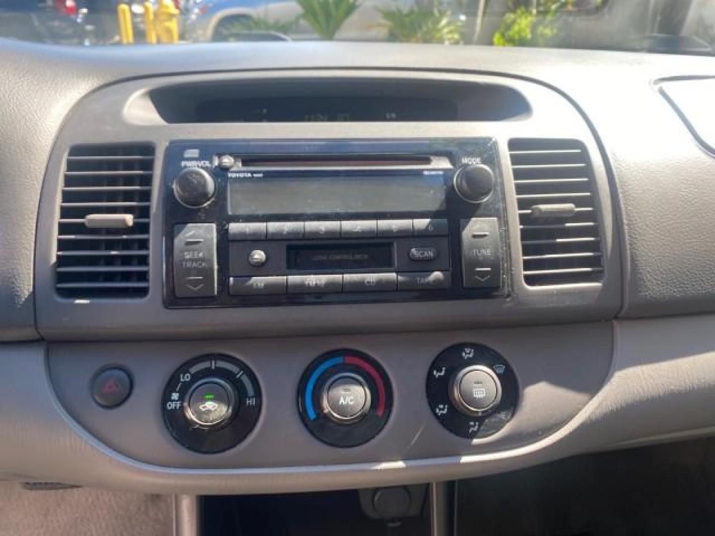 2002 Desert Sand Mica /Stone Toyota Camry LE LOW MILES 66,209 1 OWNER (4T1BE32K82U) with an 2.4L Twin-Cam EFI 16-Valve 4-Cyl Engine engine, Automatic transmission, located at 4701 North Dixie Hwy, Pompano Beach, FL, 33064, (954) 422-2889, 26.240938, -80.123474 - OUR WEBPAGE FLORIDACARS1.COM HAS OVER 100 PHOTOS AND FREE CARFAX LINK 2002 TOYOTA CAMRY LE AUTO ICE COLD AC VIN: 4T1BE32K82U112501 4 T 1 B E 3 2 K 8 2 U 1 1 2 5 0 1 SEDAN 4 DR 2.4L I4 F DOHC 16V GASOLINE 32 MPG FRONT WHEEL DRIVE Features ABS Brakes Air Conditioning AM/FM Stereo Automatic Transmissio - Photo#57