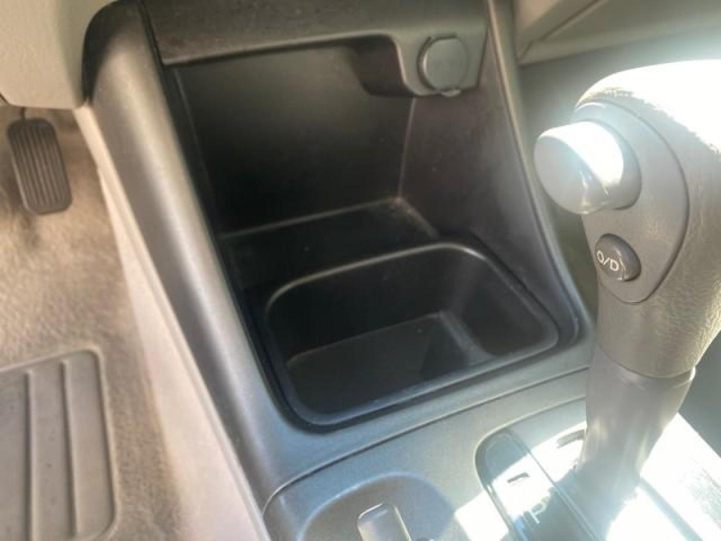 2002 Desert Sand Mica /Stone Toyota Camry LE LOW MILES 66,209 1 OWNER (4T1BE32K82U) with an 2.4L Twin-Cam EFI 16-Valve 4-Cyl Engine engine, Automatic transmission, located at 4701 North Dixie Hwy, Pompano Beach, FL, 33064, (954) 422-2889, 26.240938, -80.123474 - OUR WEBPAGE FLORIDACARS1.COM HAS OVER 100 PHOTOS AND FREE CARFAX LINK 2002 TOYOTA CAMRY LE AUTO ICE COLD AC VIN: 4T1BE32K82U112501 4 T 1 B E 3 2 K 8 2 U 1 1 2 5 0 1 SEDAN 4 DR 2.4L I4 F DOHC 16V GASOLINE 32 MPG FRONT WHEEL DRIVE Features ABS Brakes Air Conditioning AM/FM Stereo Automatic Transmissio - Photo#60