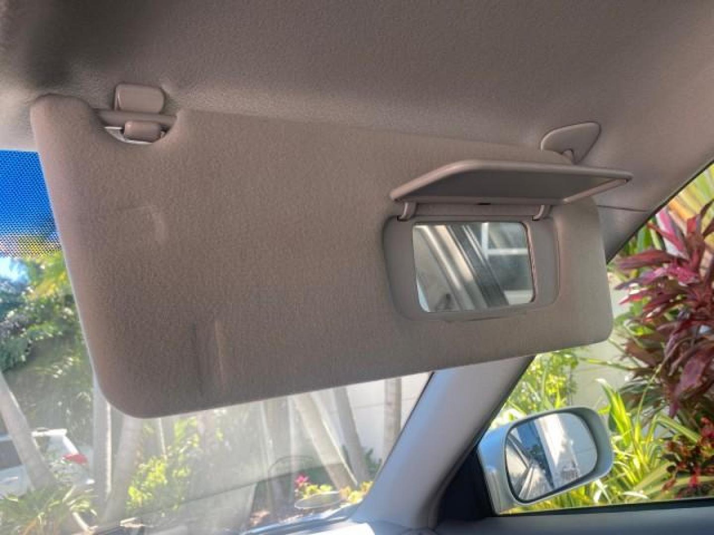 2002 Desert Sand Mica /Stone Toyota Camry LE LOW MILES 66,209 1 OWNER (4T1BE32K82U) with an 2.4L Twin-Cam EFI 16-Valve 4-Cyl Engine engine, Automatic transmission, located at 4701 North Dixie Hwy, Pompano Beach, FL, 33064, (954) 422-2889, 26.240938, -80.123474 - OUR WEBPAGE FLORIDACARS1.COM HAS OVER 100 PHOTOS AND FREE CARFAX LINK 2002 TOYOTA CAMRY LE AUTO ICE COLD AC VIN: 4T1BE32K82U112501 4 T 1 B E 3 2 K 8 2 U 1 1 2 5 0 1 SEDAN 4 DR 2.4L I4 F DOHC 16V GASOLINE 32 MPG FRONT WHEEL DRIVE Features ABS Brakes Air Conditioning AM/FM Stereo Automatic Transmissio - Photo#68