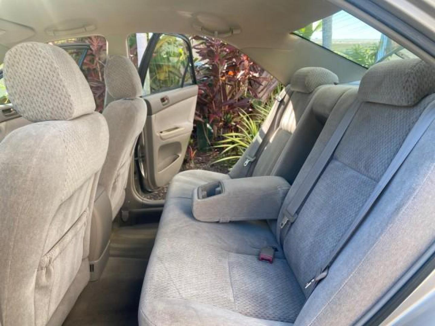 2004 Desert Sand Mica /Taupe Toyota Camry LE LOW MILES 25,414 ACTUAL (4T1BE32K04U) with an 2.4L DOHC MPFI Vvti 16-Valve 4-Cyl Engine engine, Automatic transmission, located at 4701 North Dixie Hwy, Pompano Beach, FL, 33064, (954) 422-2889, 26.240938, -80.123474 - OUR WEBPAGE FLORIDACARS1.COM HAS OVER 100 PHOTOS AND FREE CARFAX LINK 2004 TOYOTA CAMRY LE VIN: 4T1BE32K04U806344 4 T 1 B E 3 2 K 0 4 U 8 0 6 3 4 4 SEDAN 4 DR 2.4L I4 F DOHC 16V GASOLINE 32 MPG FRONT WHEEL DRIVE Features ABS Brakes Air Conditioning AM/FM Stereo Automatic Transmission Cassette Player - Photo#14