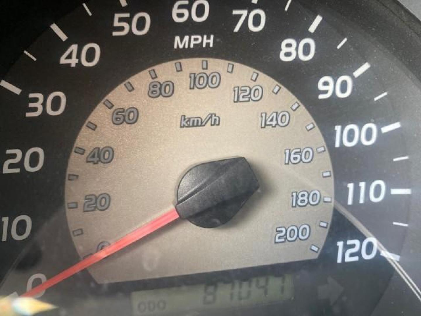 2006 Silver Streak Mica /Graphite Toyota Tacoma 1 OWNER 4WD CREW CAB (3TMMU52N46M) with an 4.0L DOHC EFI 24-Valve V6 VVT-i Engine engine, Automatic transmission, located at 4701 North Dixie Hwy, Pompano Beach, FL, 33064, (954) 422-2889, 26.240938, -80.123474 - OUR WEBPAGE FLORIDACARS1.COM HAS OVER 100 PHOTOS AND FREE CARFAX LINK 2006 TOYOTA TACOMA V6 4 DOOR CREW CAB VIN: 3TMMU52N46M001928 3 T M M U 5 2 N 4 6 M 0 0 1 9 2 8 CREW PICKUP 4.0L V6 F DOHC 24V GASOLINE 21 MPG REAR WHEEL DRIVE W/ 4X4 Features 4WD/AWD ABS Brakes Air Conditioning Alloy Wheels AM/FM - Photo#18