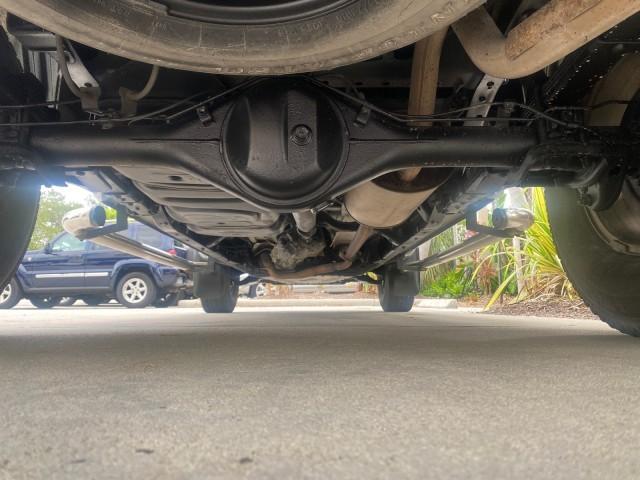 2006 Silver Streak Mica /Graphite Toyota Tacoma 1 OWNER 4WD CREW CAB (3TMMU52N46M) with an 4.0L DOHC EFI 24-Valve V6 VVT-i Engine engine, Automatic transmission, located at 4701 North Dixie Hwy, Pompano Beach, FL, 33064, (954) 422-2889, 26.240938, -80.123474 - OUR WEBPAGE FLORIDACARS1.COM HAS OVER 100 PHOTOS AND FREE CARFAX LINK 2006 TOYOTA TACOMA V6 4 DOOR CREW CAB VIN: 3TMMU52N46M001928 3 T M M U 5 2 N 4 6 M 0 0 1 9 2 8 CREW PICKUP 4.0L V6 F DOHC 24V GASOLINE 21 MPG REAR WHEEL DRIVE W/ 4X4 Features 4WD/AWD ABS Brakes Air Conditioning Alloy Wheels AM/FM - Photo#22