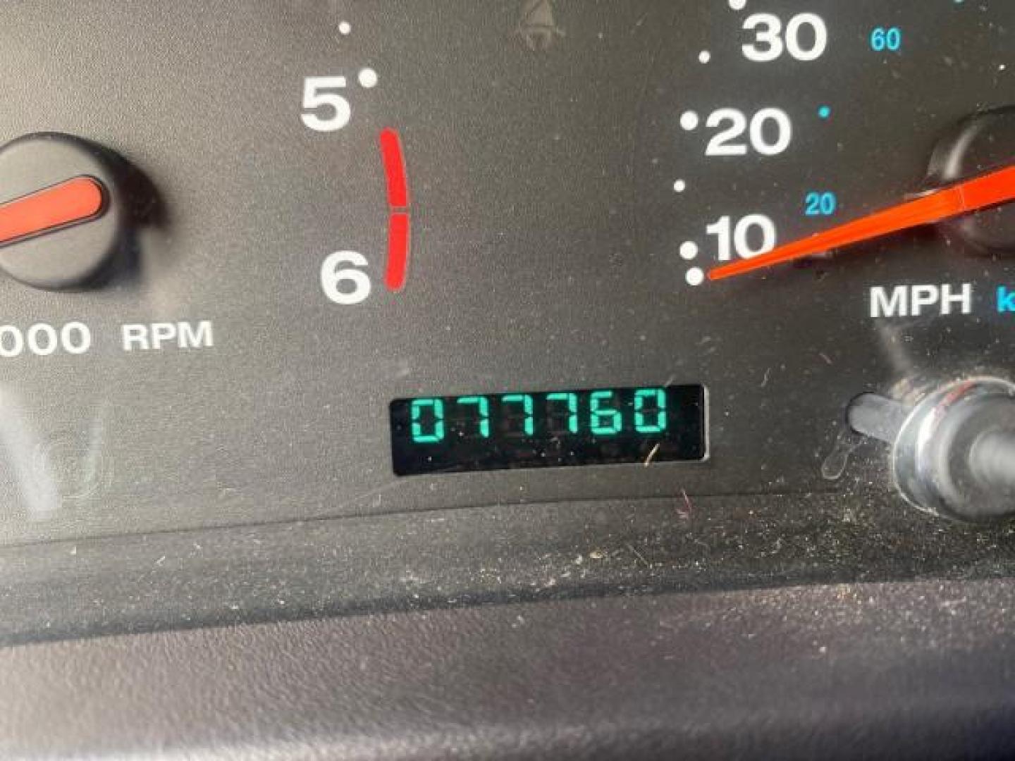 2001 Black /Agate Jeep Wrangler AUTO AC LOW MILES 77,760 HARD TOP (1J4FA49S61P) with an 4.0L SMFI I6 Power Tech Engine engine, Automatic transmission, located at 4701 North Dixie Hwy, Pompano Beach, FL, 33064, (954) 422-2889, 26.240938, -80.123474 - OUR WEBPAGE FLORIDACARS1.COM HAS OVER 100 PHOTOS AND FREE CARFAX LINK 2001 JEEP WRANGLER SPORT REMOVABLE HARD TOP VIN: 1J4FA49S61P364008 1 J 4 F A 4 9 S 6 1 P 3 6 4 0 0 8 UTILITY (BLAZER, JIMMY, SCOUT, ETC.) 4.0L I6 F GASOLINE REAR WHEEL DRIVE W/ 4X4 Features 4WD/AWD Air Conditioning Alloy Wheels AM - Photo#18