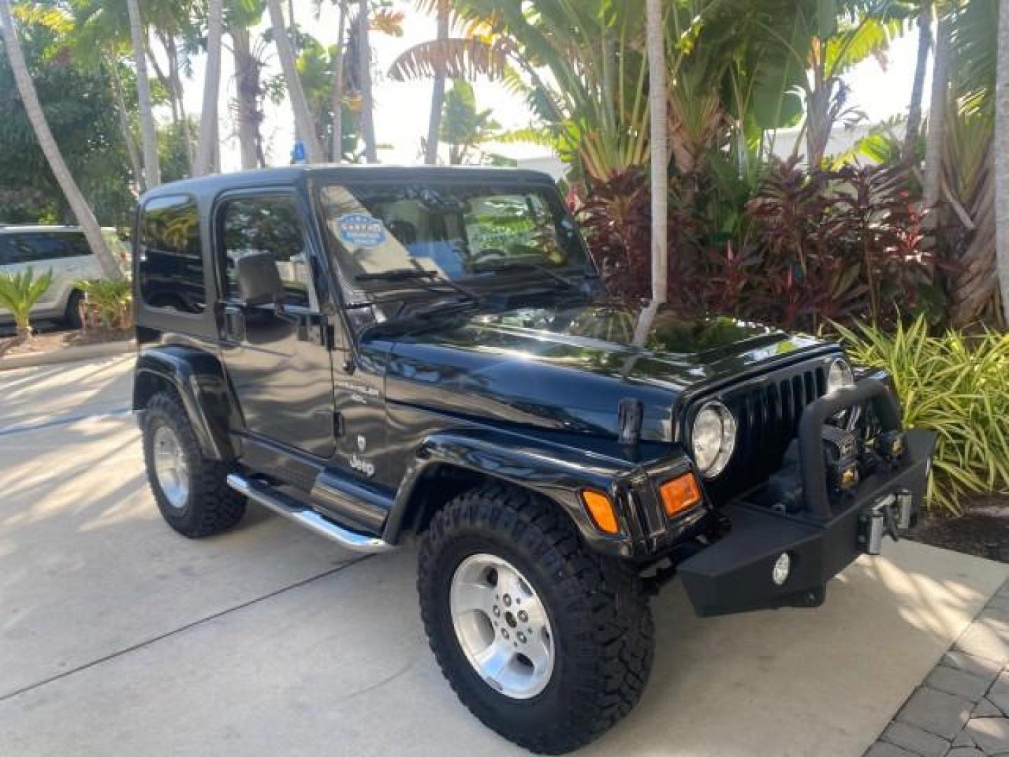 2001 Black /Agate Jeep Wrangler AUTO AC LOW MILES 77,760 HARD TOP (1J4FA49S61P) with an 4.0L SMFI I6 Power Tech Engine engine, Automatic transmission, located at 4701 North Dixie Hwy, Pompano Beach, FL, 33064, (954) 422-2889, 26.240938, -80.123474 - OUR WEBPAGE FLORIDACARS1.COM HAS OVER 100 PHOTOS AND FREE CARFAX LINK 2001 JEEP WRANGLER SPORT REMOVABLE HARD TOP VIN: 1J4FA49S61P364008 1 J 4 F A 4 9 S 6 1 P 3 6 4 0 0 8 UTILITY (BLAZER, JIMMY, SCOUT, ETC.) 4.0L I6 F GASOLINE REAR WHEEL DRIVE W/ 4X4 Features 4WD/AWD Air Conditioning Alloy Wheels AM - Photo#24