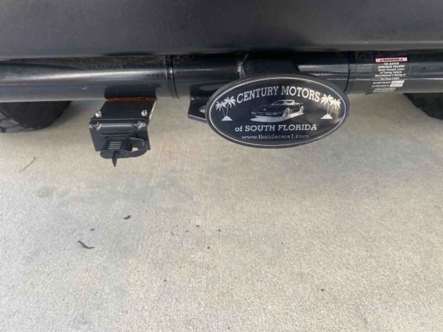 2001 Black /Agate Jeep Wrangler AUTO AC LOW MILES 77,760 HARD TOP (1J4FA49S61P) with an 4.0L SMFI I6 Power Tech Engine engine, Automatic transmission, located at 4701 North Dixie Hwy, Pompano Beach, FL, 33064, (954) 422-2889, 26.240938, -80.123474 - OUR WEBPAGE FLORIDACARS1.COM HAS OVER 100 PHOTOS AND FREE CARFAX LINK 2001 JEEP WRANGLER SPORT REMOVABLE HARD TOP VIN: 1J4FA49S61P364008 1 J 4 F A 4 9 S 6 1 P 3 6 4 0 0 8 UTILITY (BLAZER, JIMMY, SCOUT, ETC.) 4.0L I6 F GASOLINE REAR WHEEL DRIVE W/ 4X4 Features 4WD/AWD Air Conditioning Alloy Wheels AM - Photo#89